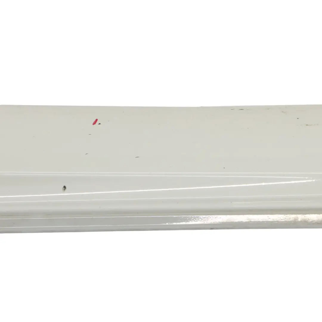  Faldón lateral Mercedes W117 W176 W246 Tapa umbral puerta Blanco Calcita - 650 - SKU A2466980554-CW - Número de pieza A2466980554