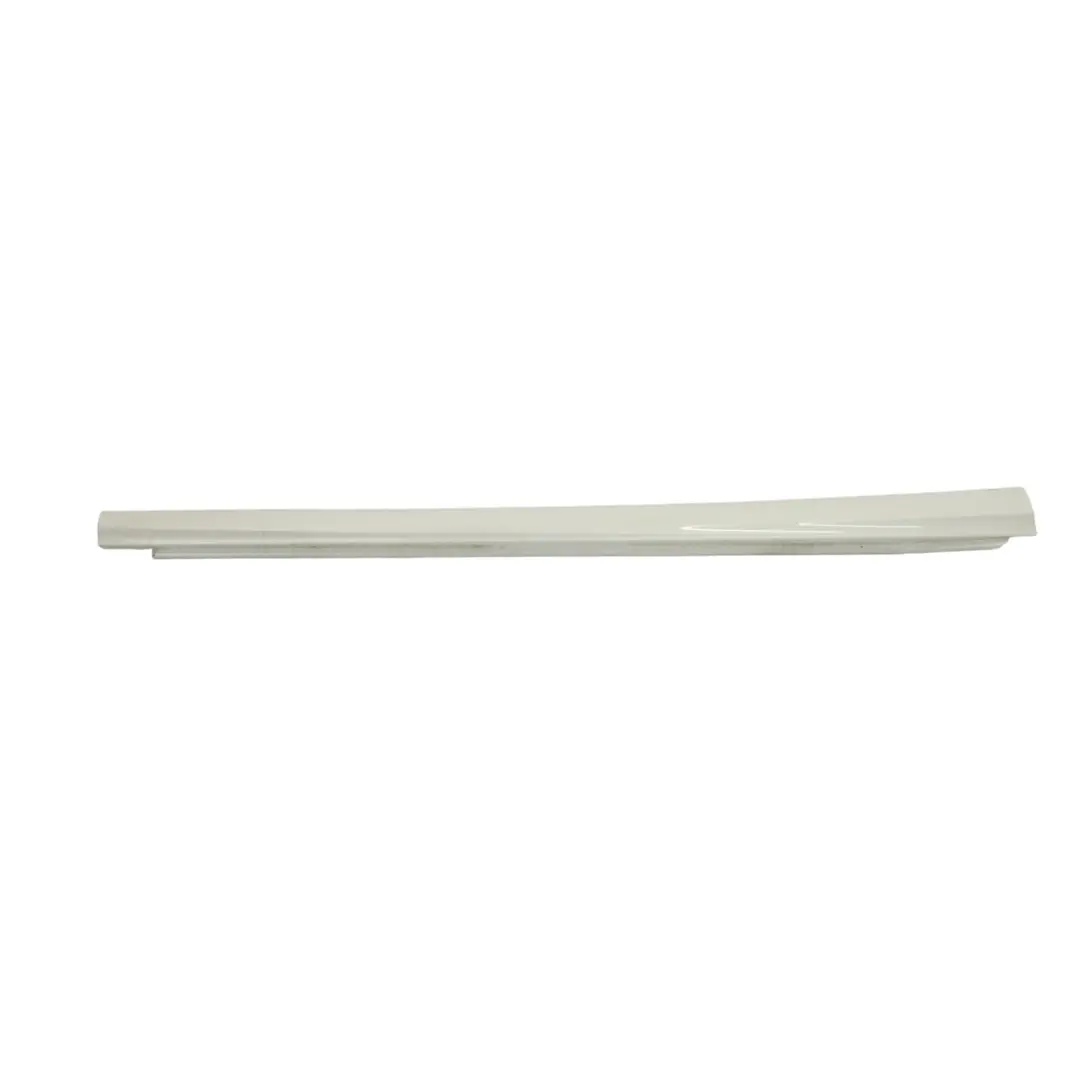 Mercedes W176 Gonna laterale destra davanzale porta W117 W246 Bianco Calcite 650 - SKU A2466980654-CW1 - Numero di parte A2466980654