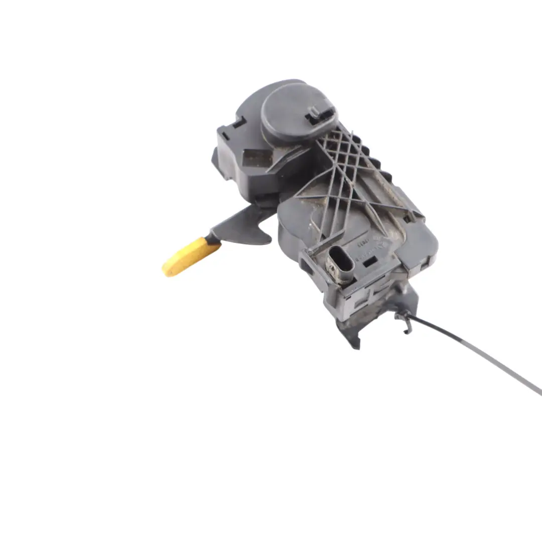 Mercedes C117 W176 W246 Verrouillage du capot moteur - SKU A2468700558-1 - Numéro de pièce A2468700558
