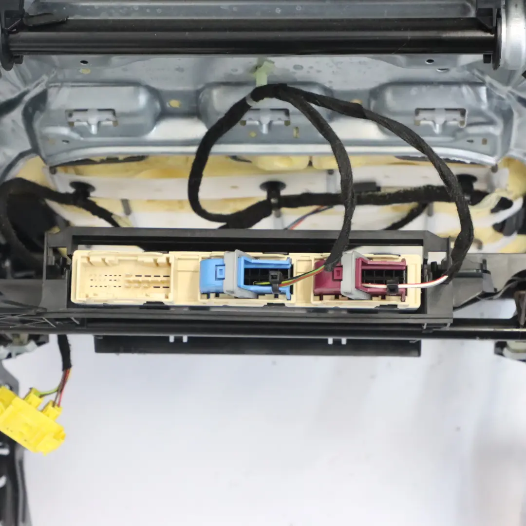 Front Seat Mercedes W176 Right O/S Heated Imitation Leather Black Interior to with Part number A2469105802 Front Seat Mercedes W176 Right O/S Heated Imitation Leather Black Interior - SKU A2469105802-5 - Part number A2469105802