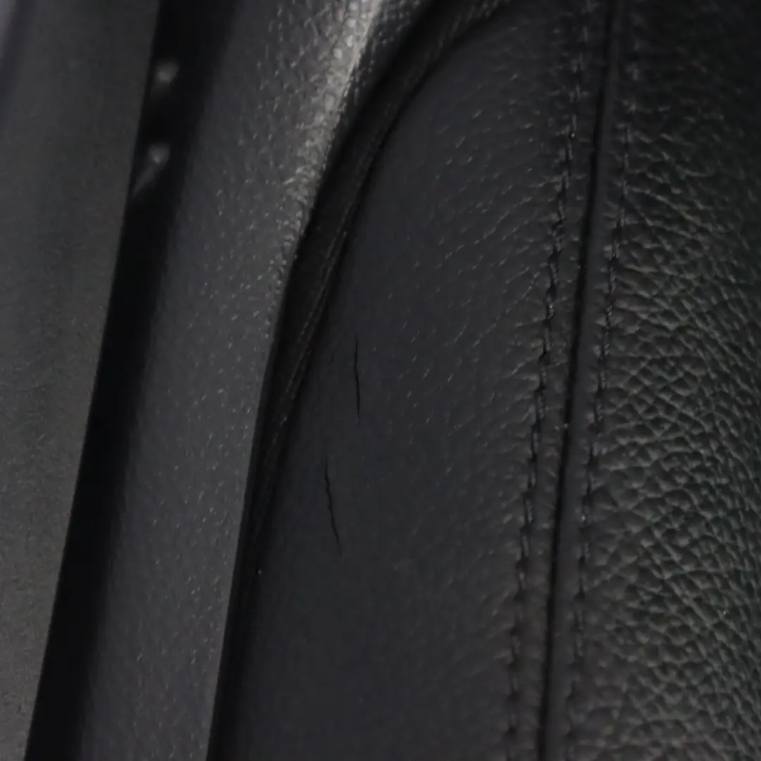 Mercedes W176 Fotel Przedni Prawy Przód Grzany Imitacja Skóry Czarny - SKU A2469105802-5 - Numer Części A2469105802