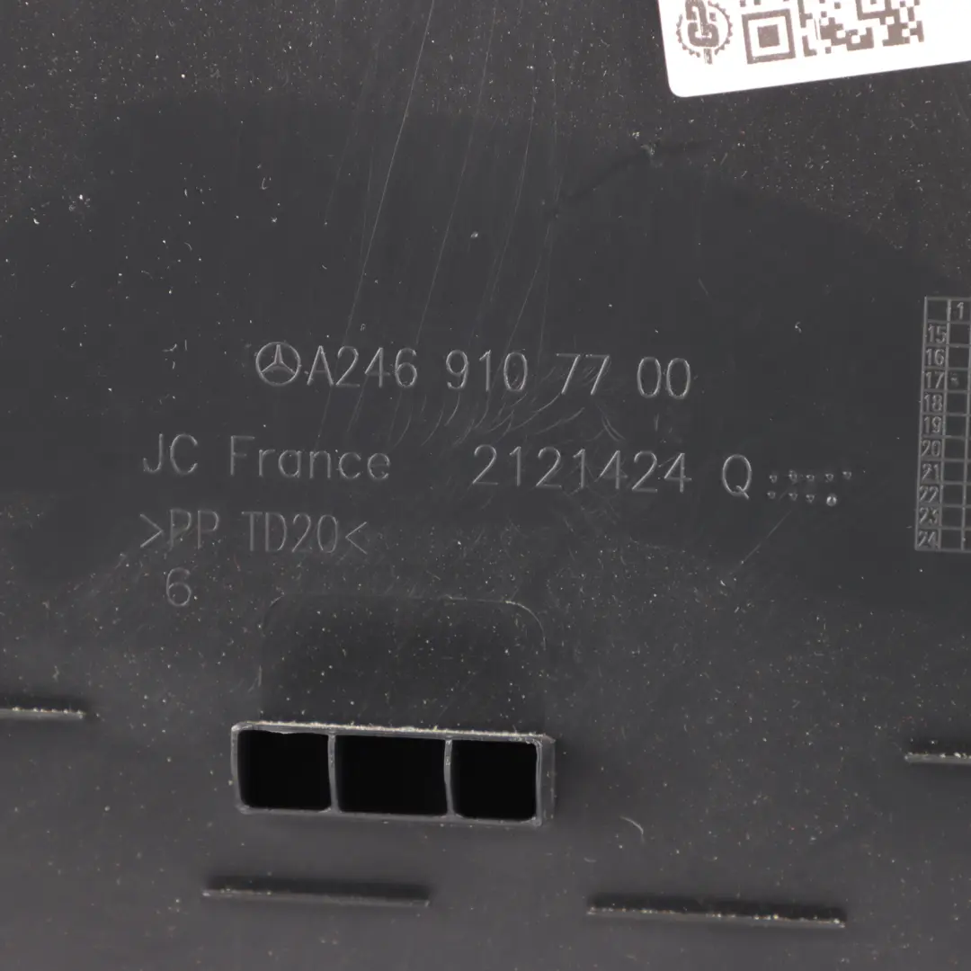 Rivestimento pannello sedili anteriori Nero per Mercedes W176 W246 con numero di parte A2469107700 Mercedes W176 W246 Rivestimento pannello sedili anteriori Nero - SKU A2469107700-2 - Numero di parte A2469107700