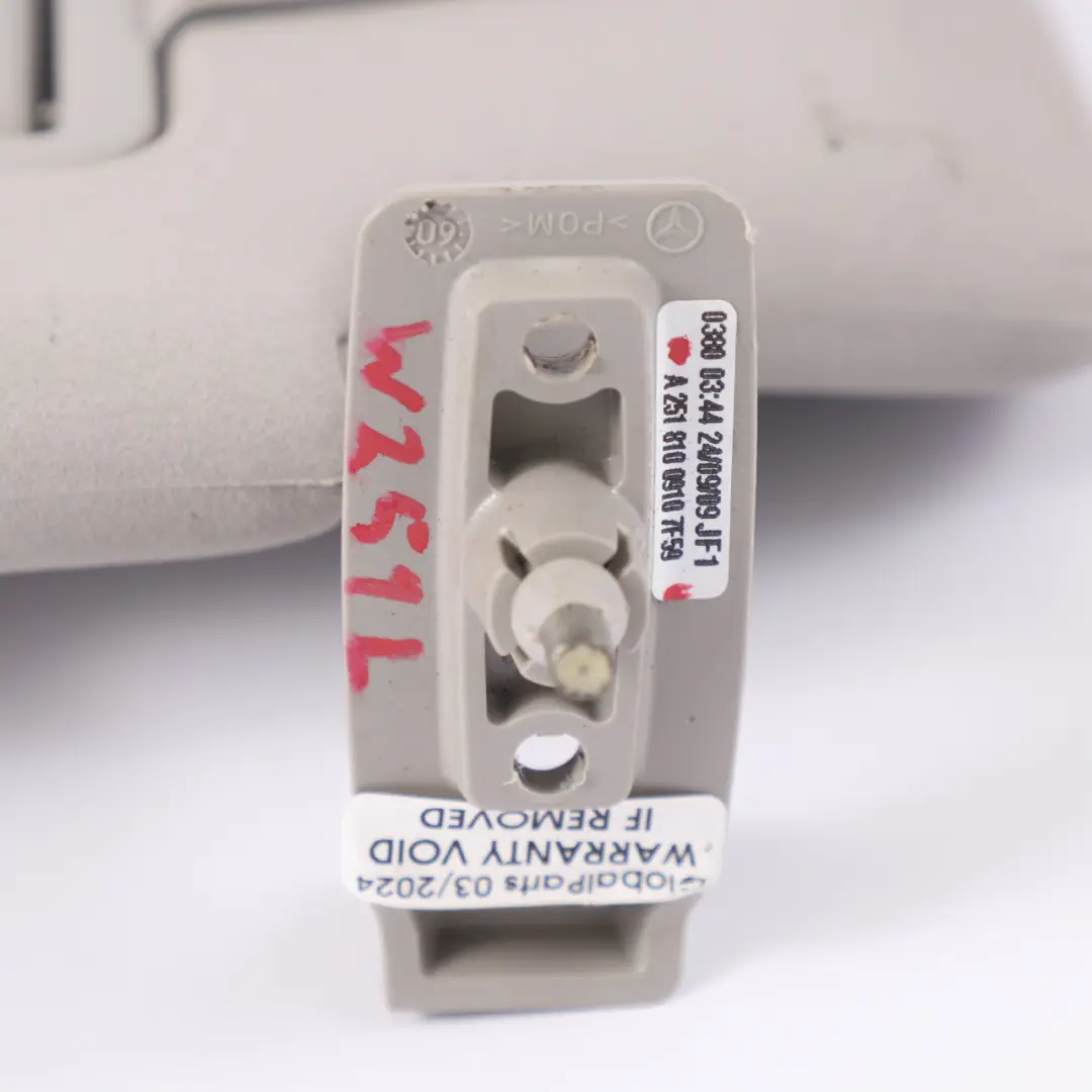 Visiera parasole sinistra Specchio lato guida per Mercedes W251 con numero di parte A2518100900 Mercedes W251 Visiera parasole sinistra Specchio lato guida - SKU A2518100900 - Numero di parte A2518100900