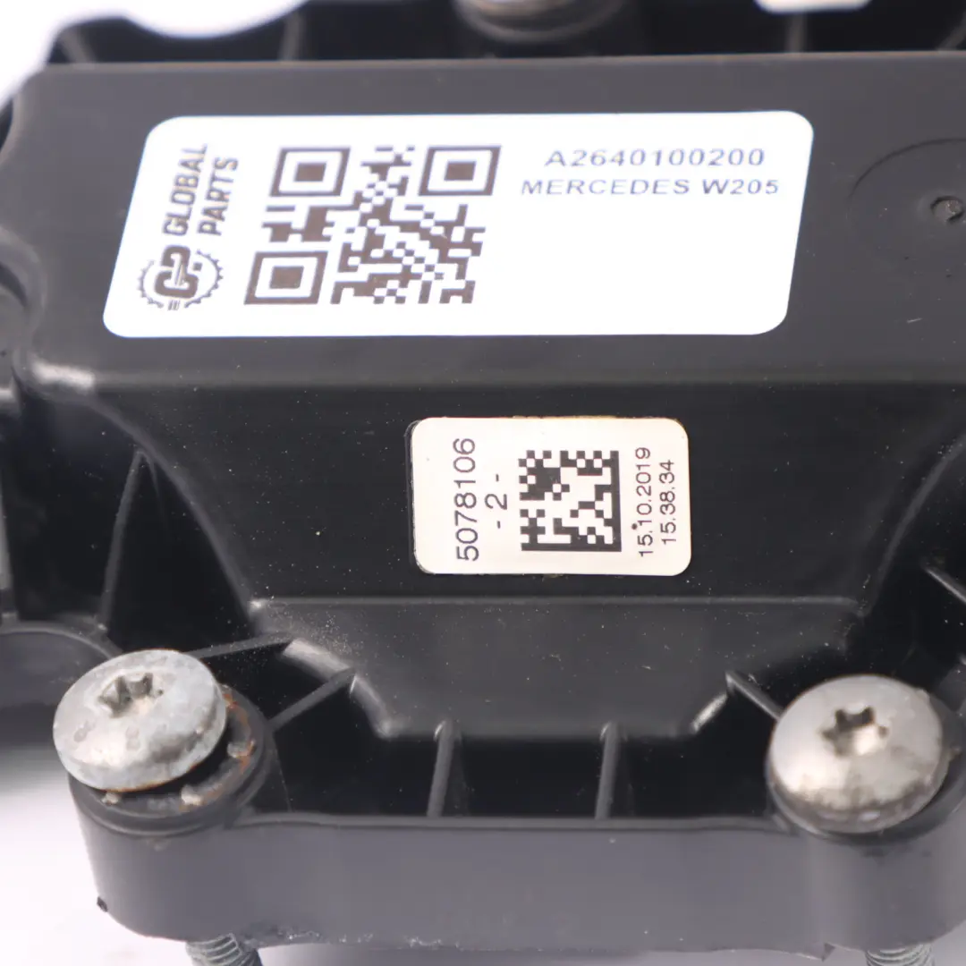 Mercedes W205 C238 M264 E20 LL Engine Breather Valve Oil Separator - SKU A2640100200 - Part number A2640100200