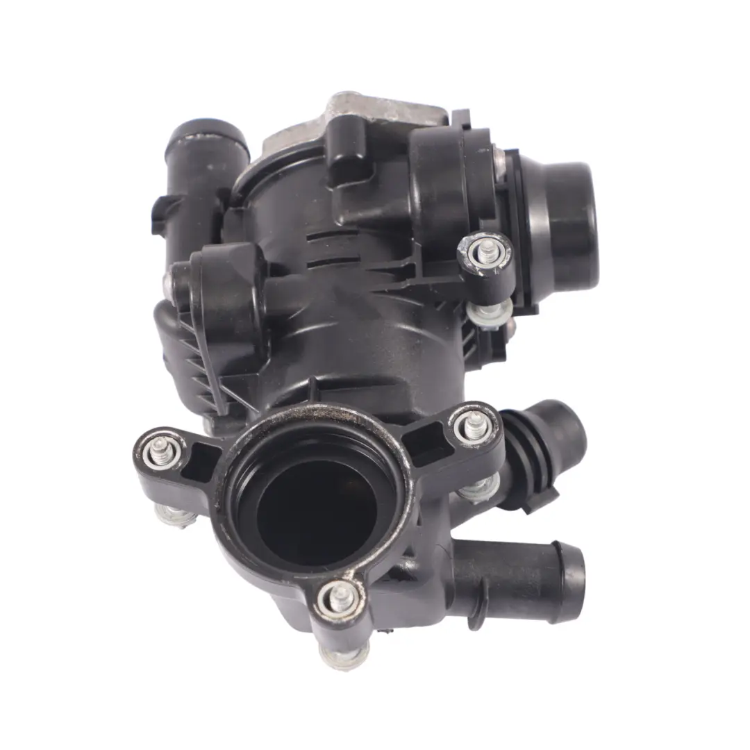 Thermostatgehäuse M264 Benzin Kühlaggregat Pumpe für Mercedes W205 mit Teilenummer A2642001501 Mercedes W205 Thermostatgehäuse M264 Benzin Kühlaggregat Pumpe - SKU A2642001501 - Teilenummer A2642001501