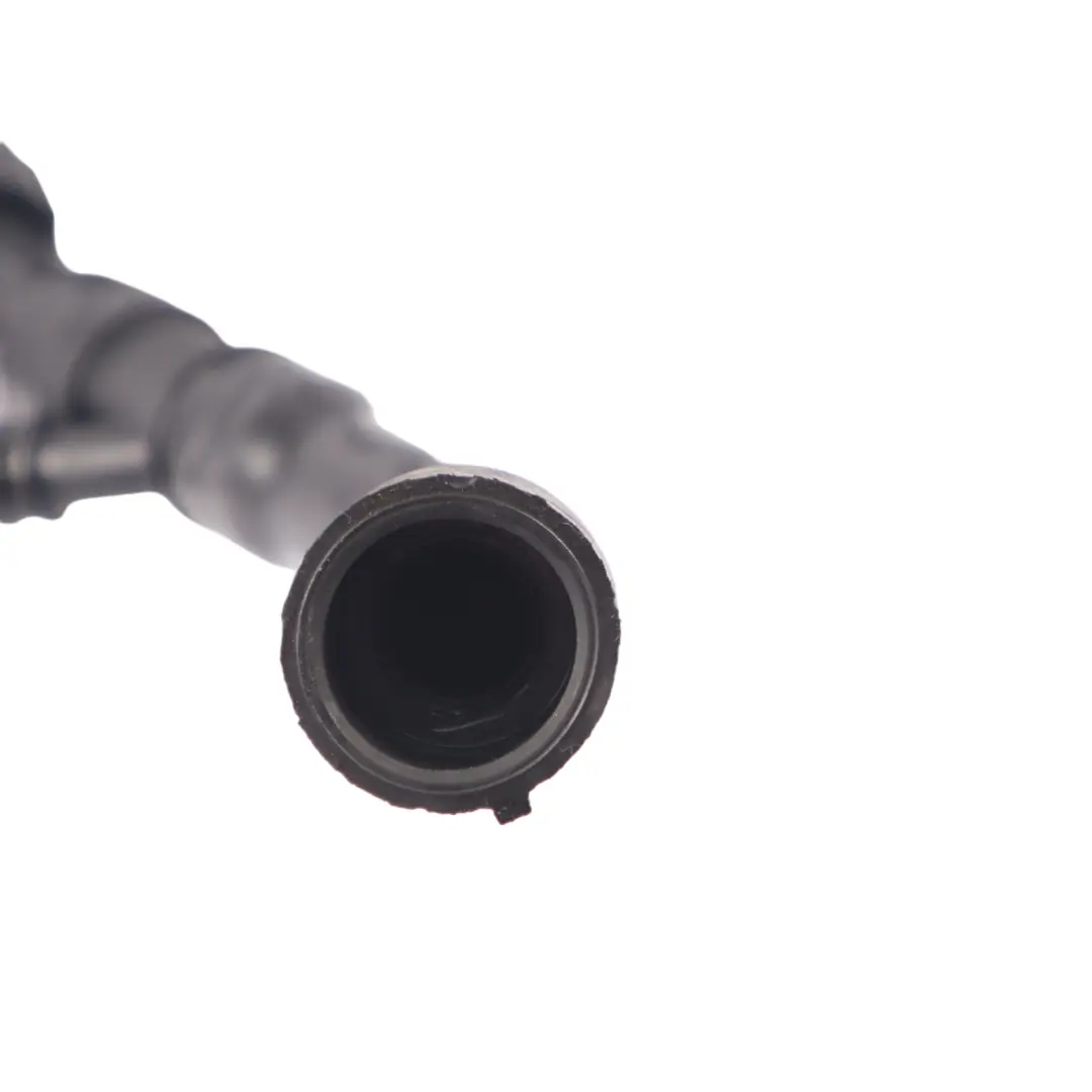 M270 Entlüftungsleitung Ölabscheider Ansaugkrümmer für Mercedes W176 mit Teilenummer A2700180300 Mercedes W176 M270 Entlüftungsleitung Ölabscheider Ansaugkrümmer - SKU A2700180300 - Teilenummer A2700180300