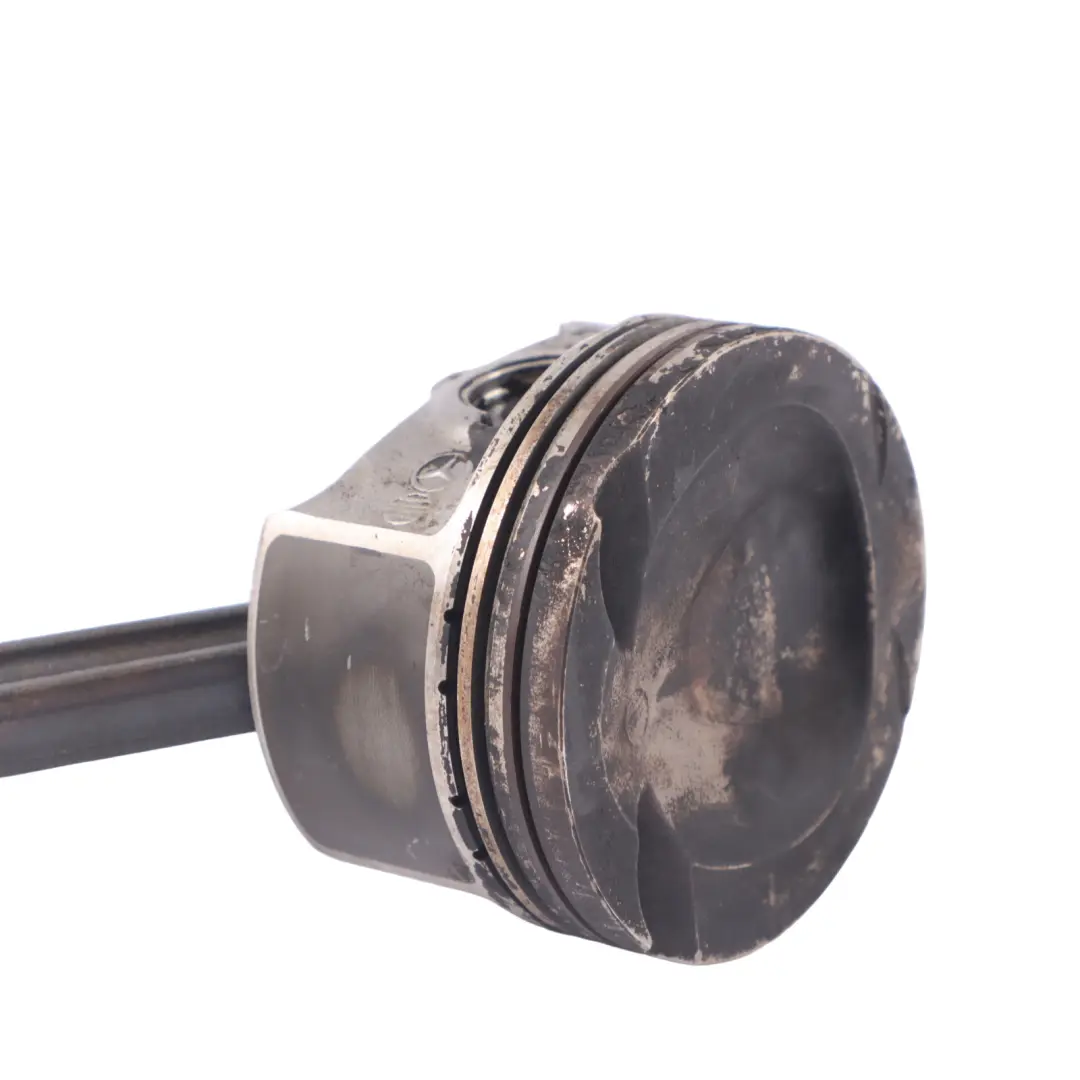 M271 Tłok Korbowód do Mercedes W204 C207 W212 o numerze A2710306217 Mercedes W204 C207 W212 M271 Tłok Korbowód - SKU A2710306217 - Numer Części A2710306217