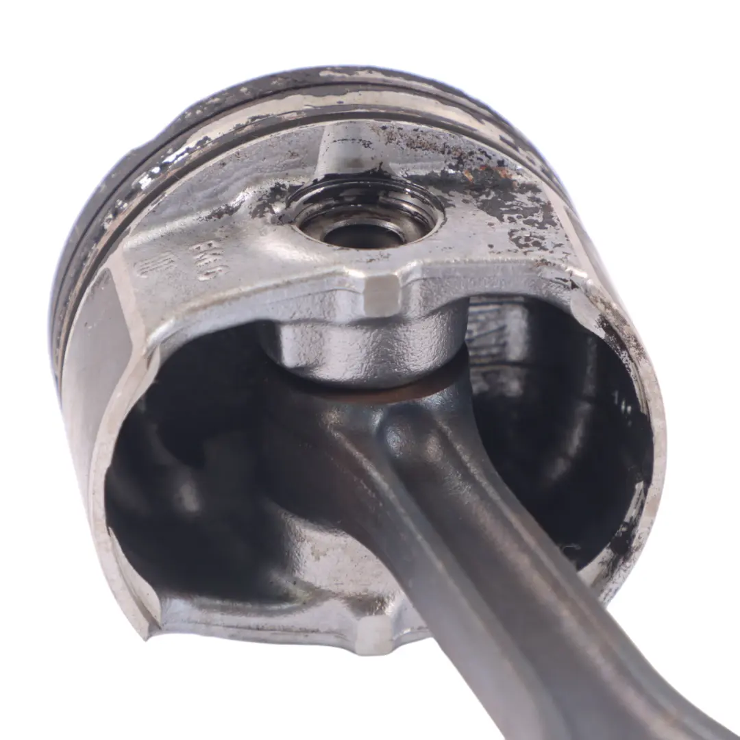 M271 Benziner Kolben Pleuelstange für Mercedes W204 C207 W212 mit Teilenummer A2710306217 Mercedes W204 C207 W212 M271 Benziner Kolben Pleuelstange - SKU A2710306217 - Teilenummer A2710306217