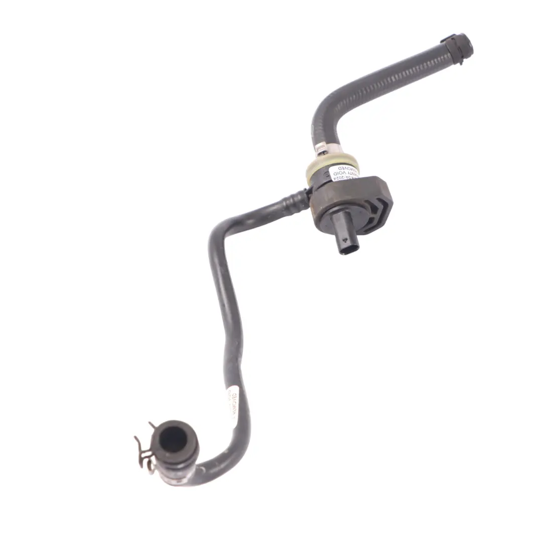 Entlüftungs Ventil Entlüftungs Schlauch Rohr für Mercedes W205 mit Teilenummer A2740905600 Mercedes W205 Entlüftungs Ventil Entlüftungs Schlauch Rohr - SKU A2740905600 - Teilenummer A2740905600