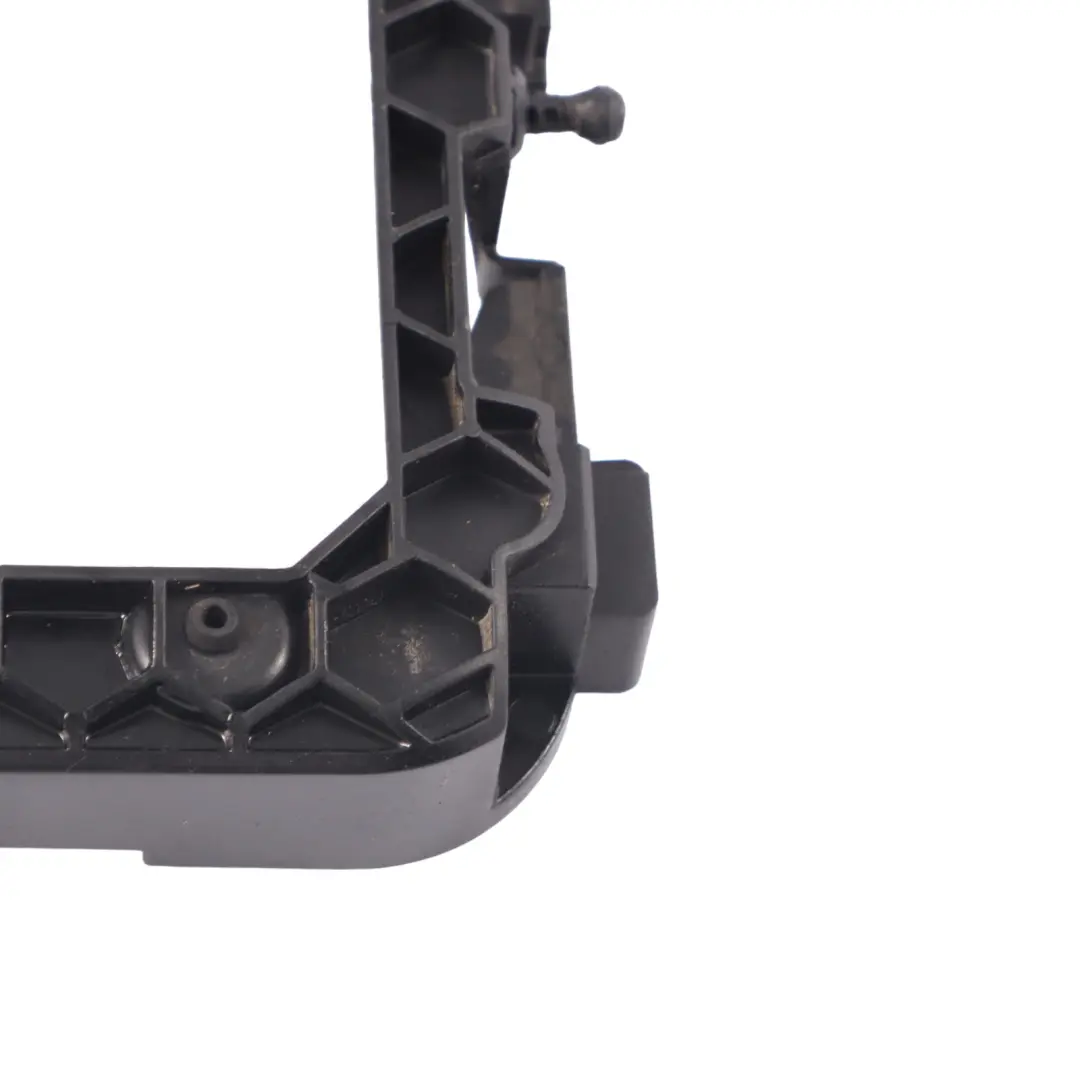 Mercedes W205 Unité Contrôle Moteur ECU Module Support Montage - SKU A2741413340 - Numéro de pièce A2741413340