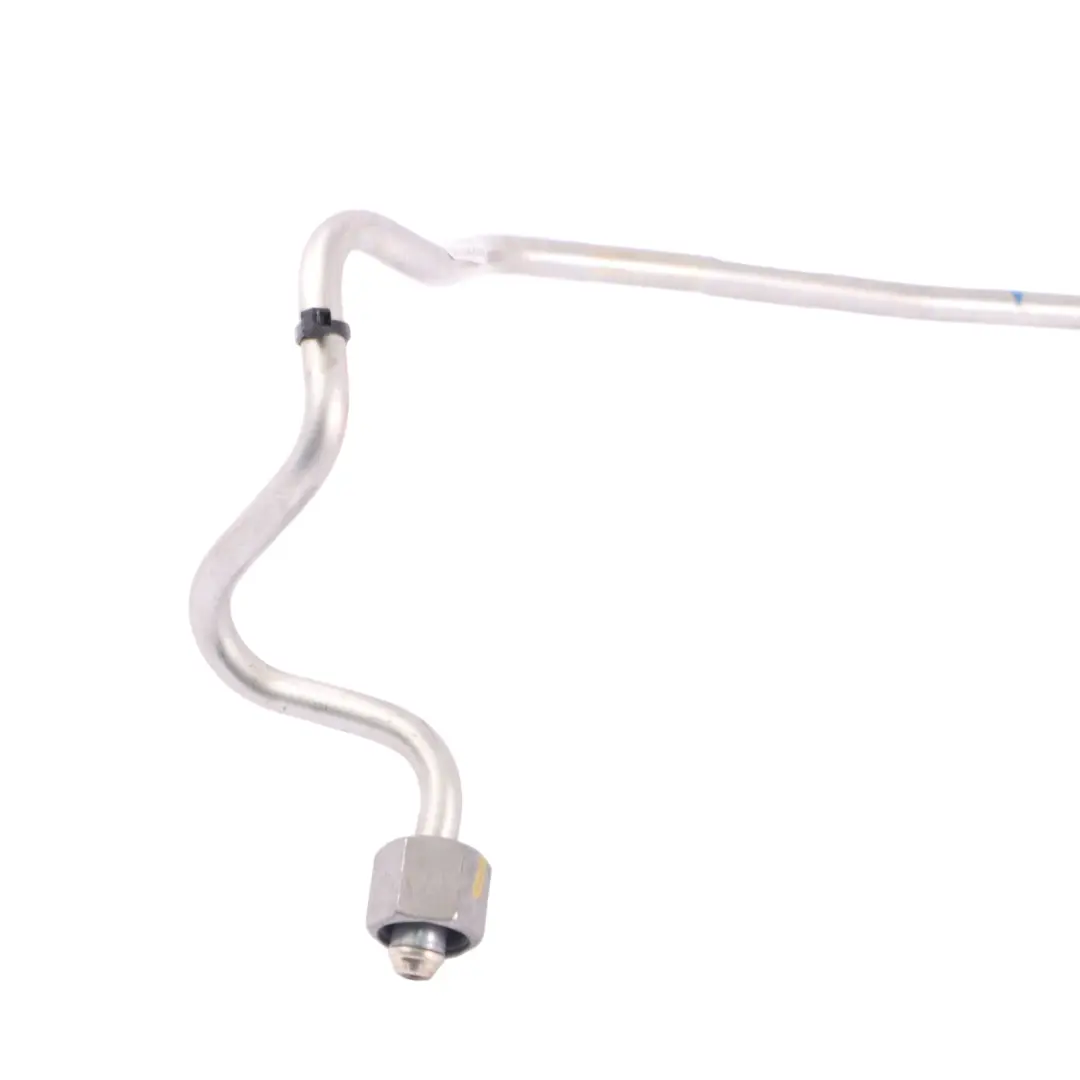 Tuyau d'alimentation carburant pompe à haute pression pour Mercedes W212 à propos du numéro de pièce A2780701532 Mercedes W212 Tuyau d'alimentation carburant pompe à haute pression - SKU A2780701532 - Numéro de pièce A2780701532