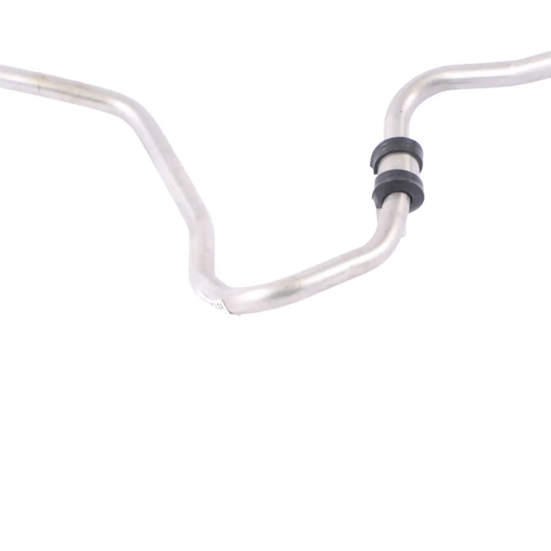 Benzina Pressione Tubo Flessibile Distributore per Mercedes W212 M157 con numero di parte A2780702432 Mercedes W212 M157 Benzina Pressione Tubo Flessibile Distributore - SKU A2780702432 - Numero di parte A2780702432