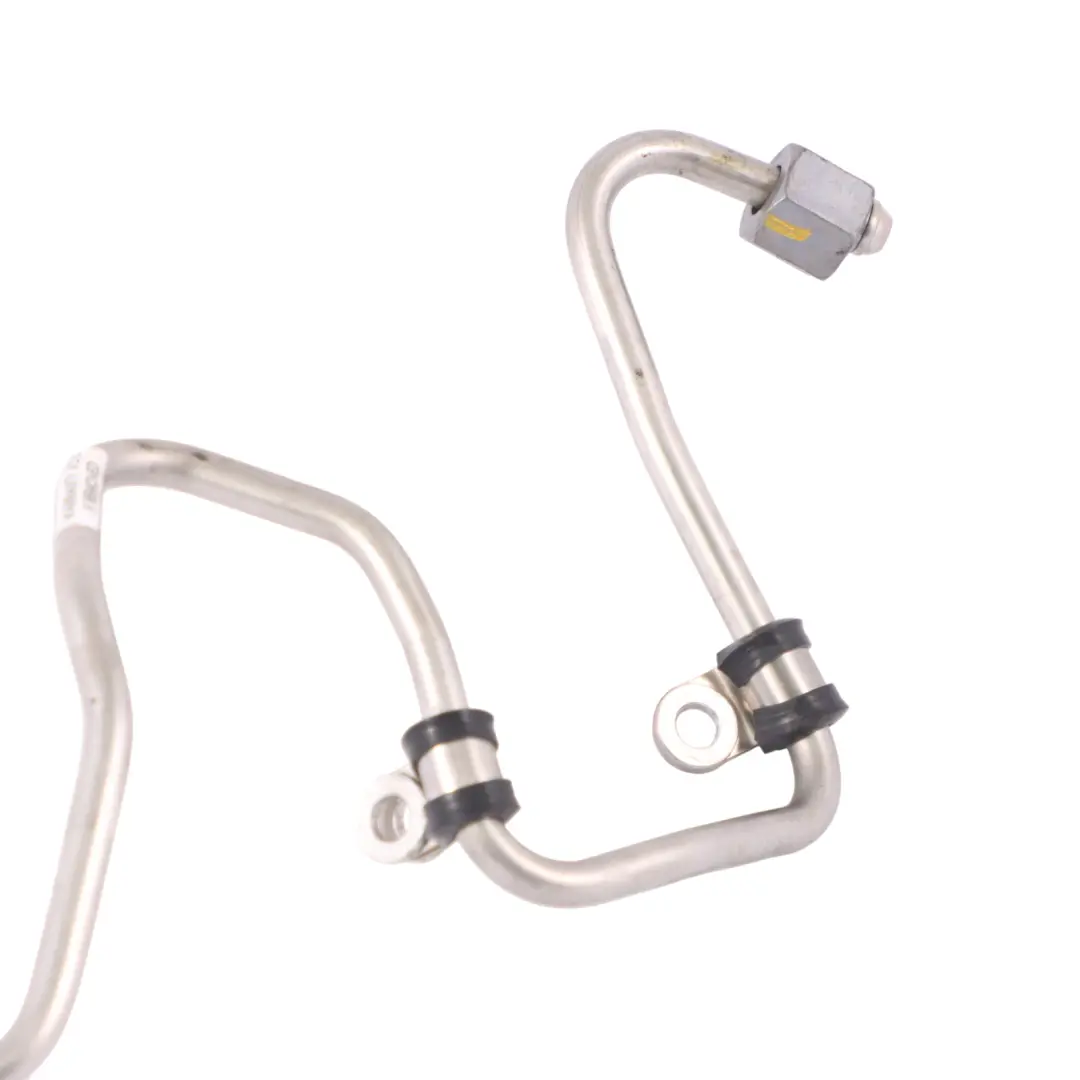 Benzina Pressione Tubo Flessibile Distributore per Mercedes W212 M157 con numero di parte A2780702432 Mercedes W212 M157 Benzina Pressione Tubo Flessibile Distributore - SKU A2780702432 - Numero di parte A2780702432