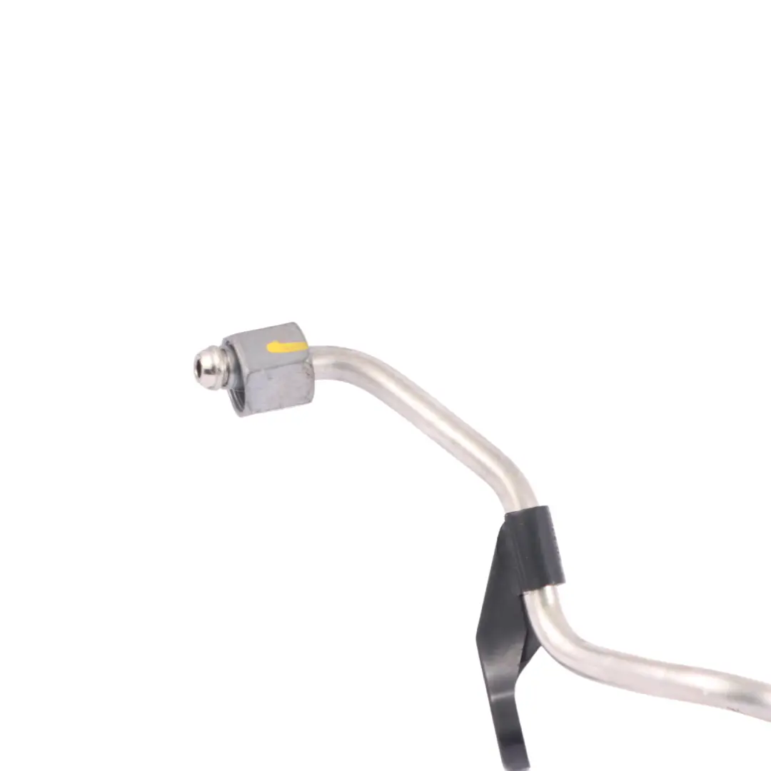 Benzina Pressione Tubo Flessibile Distributore per Mercedes W212 M157 con numero di parte A2780702432 Mercedes W212 M157 Benzina Pressione Tubo Flessibile Distributore - SKU A2780702432 - Numero di parte A2780702432