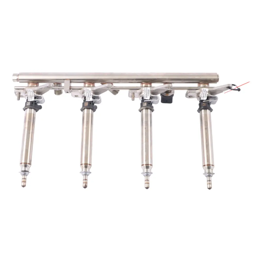 M270 Inyección Combustible Presión Rail Boquilla para Mercedes W212 con número de pieza A2780703495 Mercedes W212 M270 Inyección Combustible Presión Rail Boquilla - SKU A2780703495 - Número de pieza A2780703495