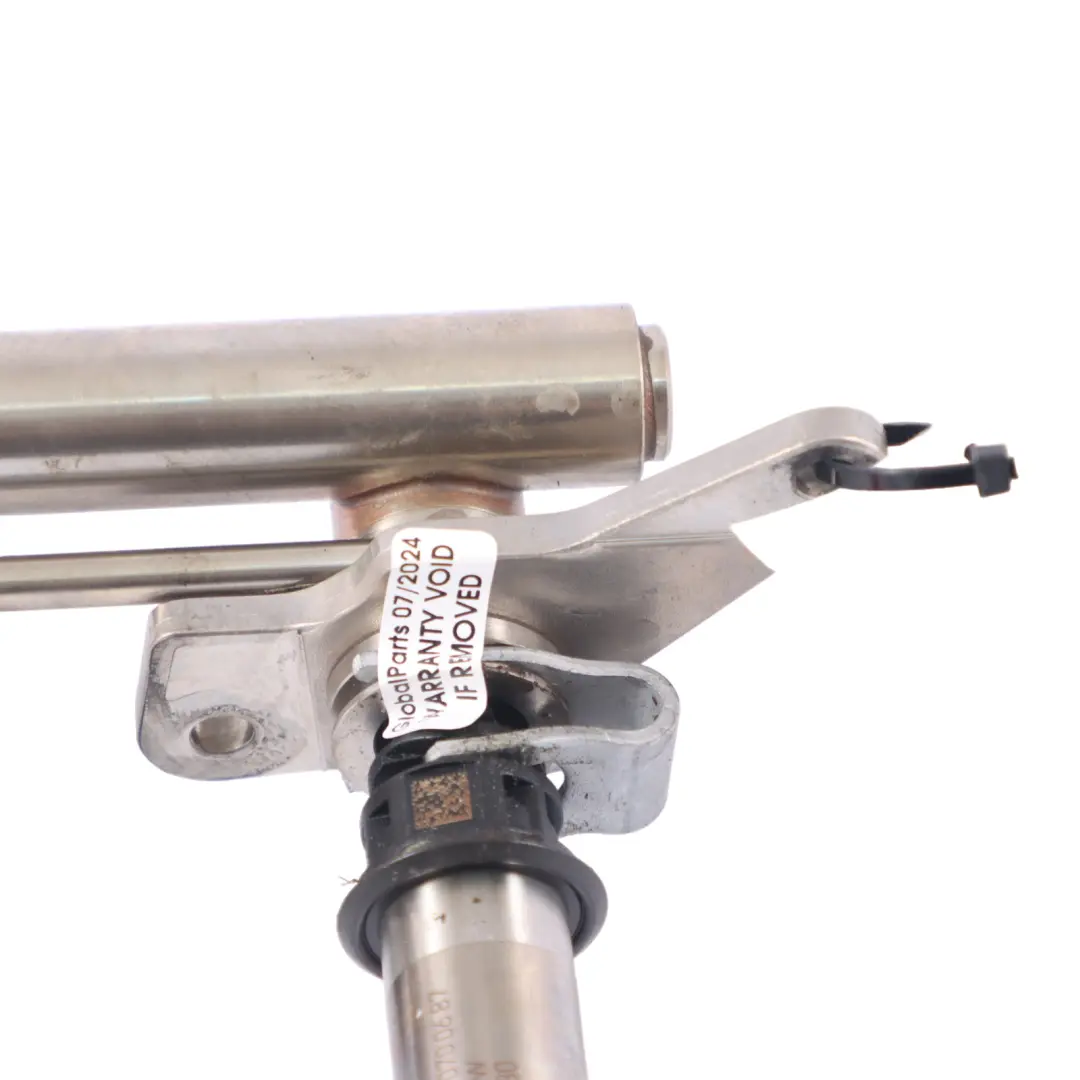 M270 Inyección Combustible Presión Rail Boquilla para Mercedes W212 con número de pieza A2780703495 Mercedes W212 M270 Inyección Combustible Presión Rail Boquilla - SKU A2780703495 - Número de pieza A2780703495