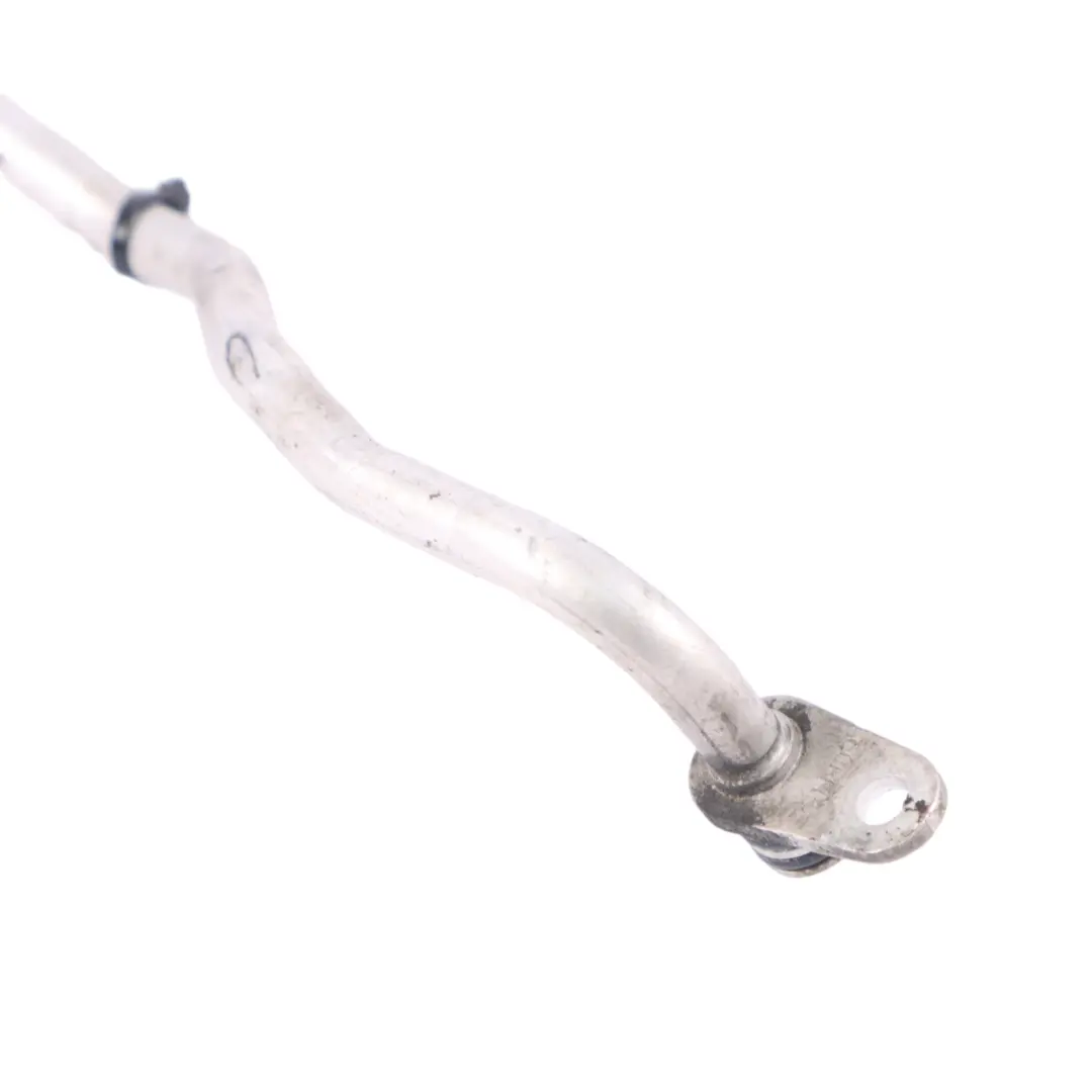 Turbolader Kühlung Zuleitung für Mercedes W212 mit Teilenummer A2782001851 Mercedes W212 Turbolader Kühlung Zuleitung - SKU A2782001851 - Teilenummer A2782001851