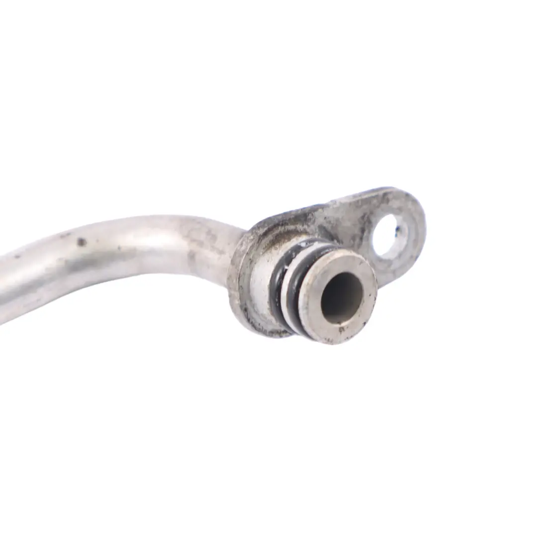 Turbolader Kühlung Zuleitung für Mercedes W212 mit Teilenummer A2782001851 Mercedes W212 Turbolader Kühlung Zuleitung - SKU A2782001851 - Teilenummer A2782001851