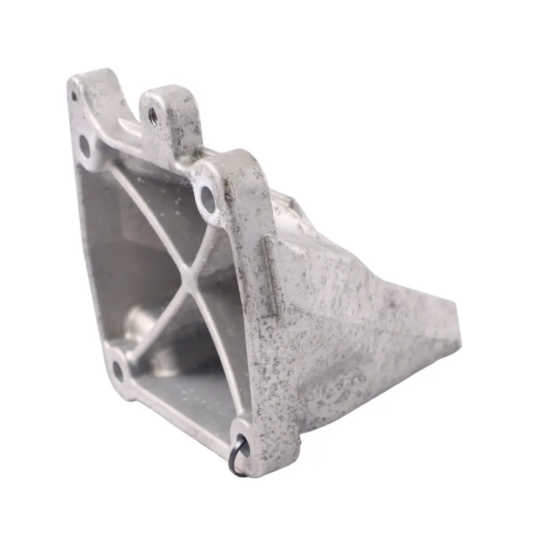 Supporto supporto supporto motore per Mercedes W212 AMG con numero di parte A2782236604 Mercedes W212 AMG Supporto supporto supporto motore - SKU A2782236604 - Numero di parte A2782236604