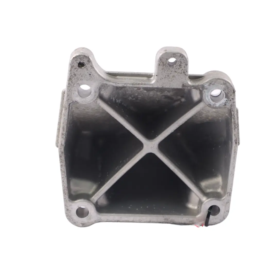 Mercedes W212 AMG Supporto supporto supporto motore - SKU A2782236604 - Numero di parte A2782236604