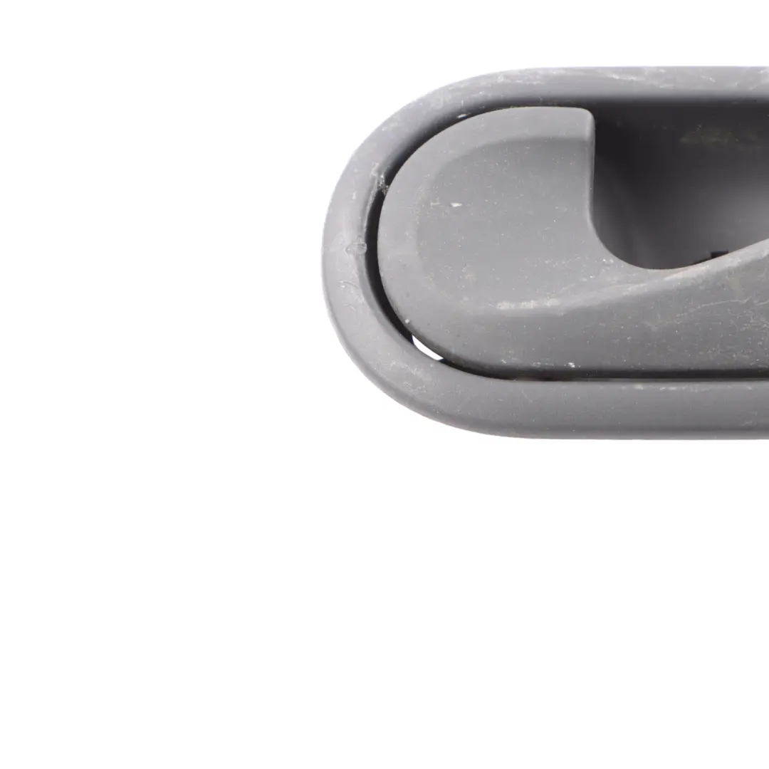 Maniglia Rilascio Interna Porta Doppia Posteriore per Mercedes W415 con numero di parte A4157600700 Mercedes W415 Maniglia Rilascio Interna Porta Doppia Posteriore - SKU A4157600700 - Numero di parte A4157600700