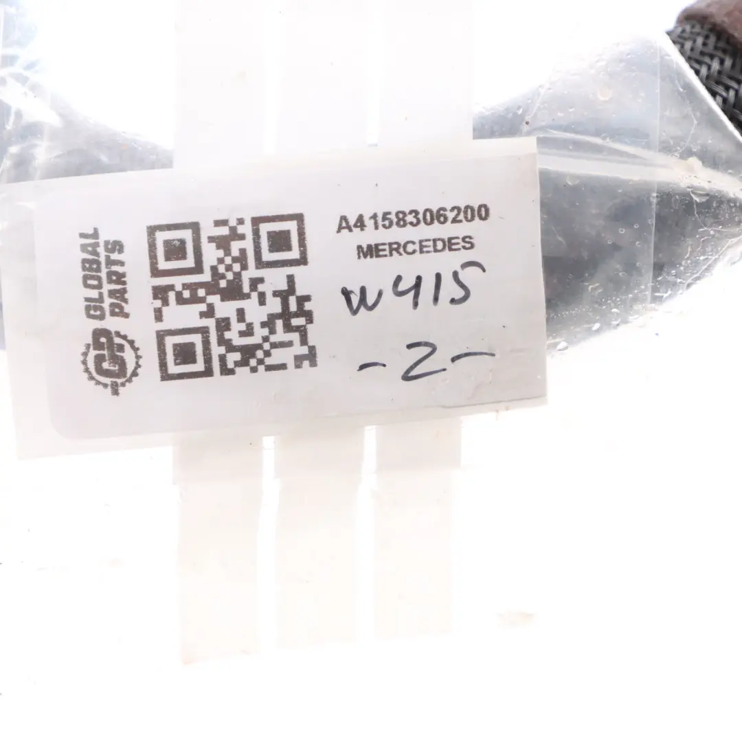 Heat Radiator Coolant Hose Pipe to Mercedes W415 Engine with Part number A4158306200 Mercedes W415 Engine Heat Radiator Coolant Hose Pipe - SKU A4158306200 - Part number A4158306200