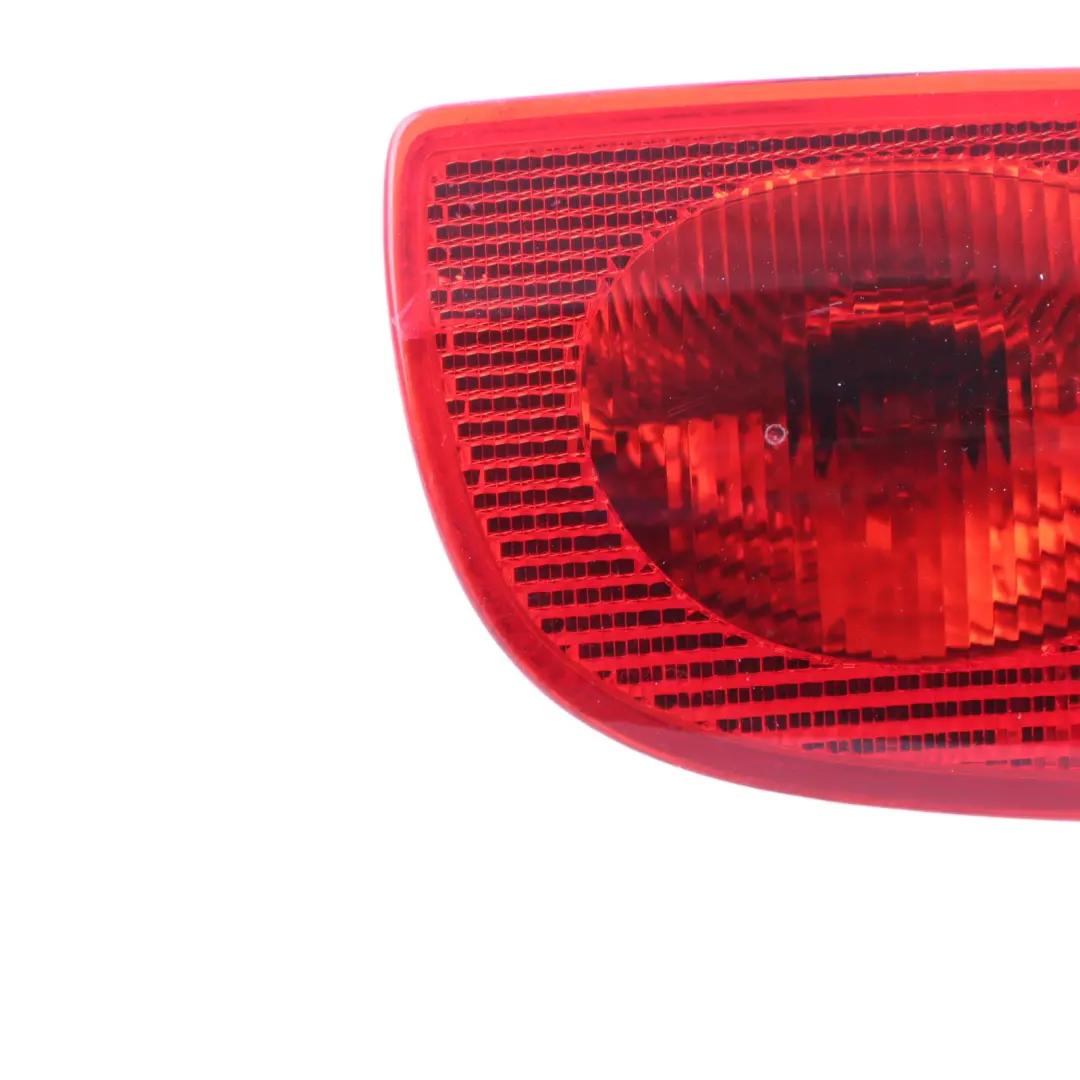 Fog Lamp Light Lower Right O/S Bottom to Mercedes W415 Rear with Part number A4159061000 Mercedes W415 Rear Fog Lamp Light Lower Right O/S Bottom - SKU RHD-A4159061000 - Part number A4159061000