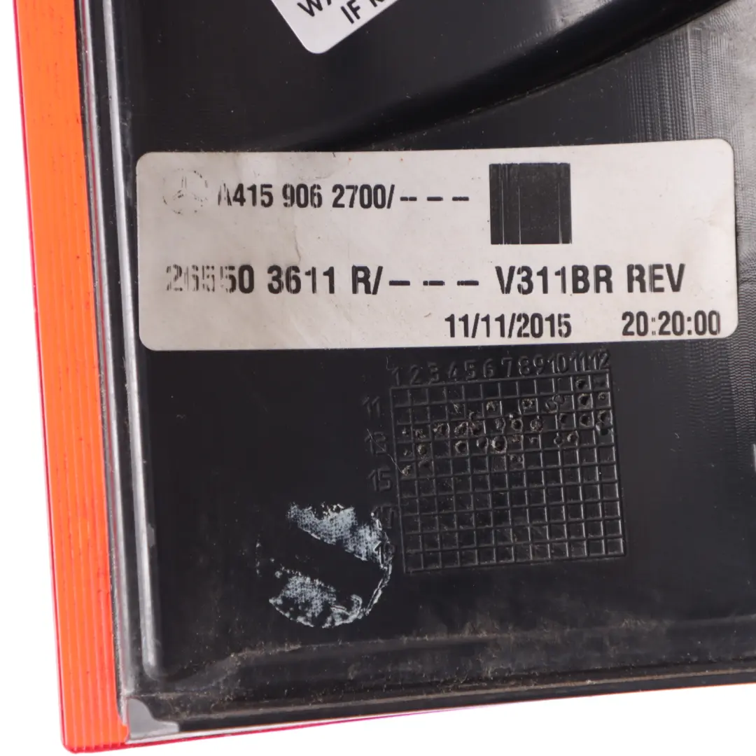 Mercedes Citan W415 Feu Arrière Droit Panneau Latéral De Feu Arrière - SKU A4159062700 - Numéro de pièce A4159062700