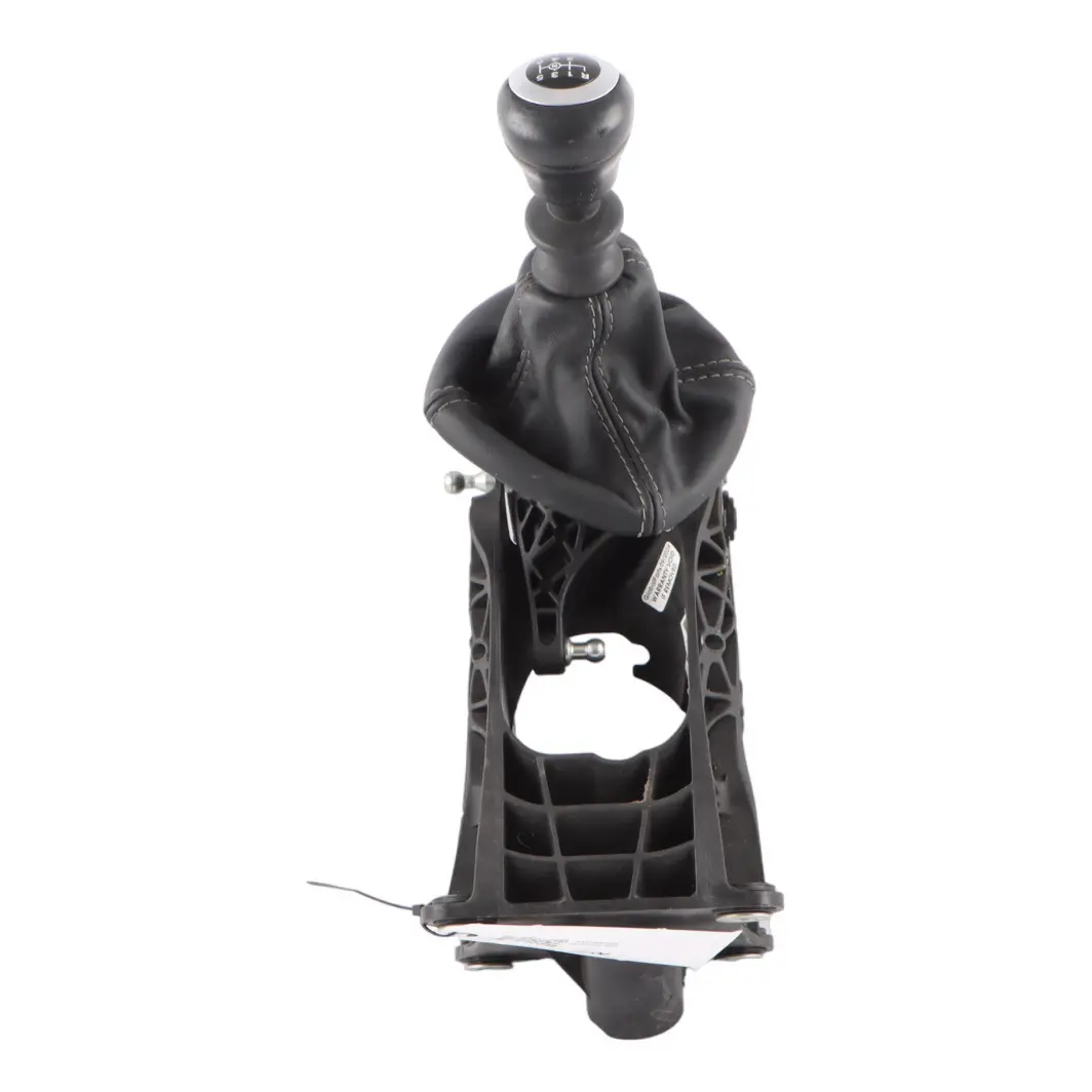 Pomello leva cambio 6 marce Copertura per Mercedes Vito W447 con numero di parte A4472601600 Mercedes Vito W447 Pomello leva cambio 6 marce Copertura - SKU A4472601600 - Numero di parte A4472601600