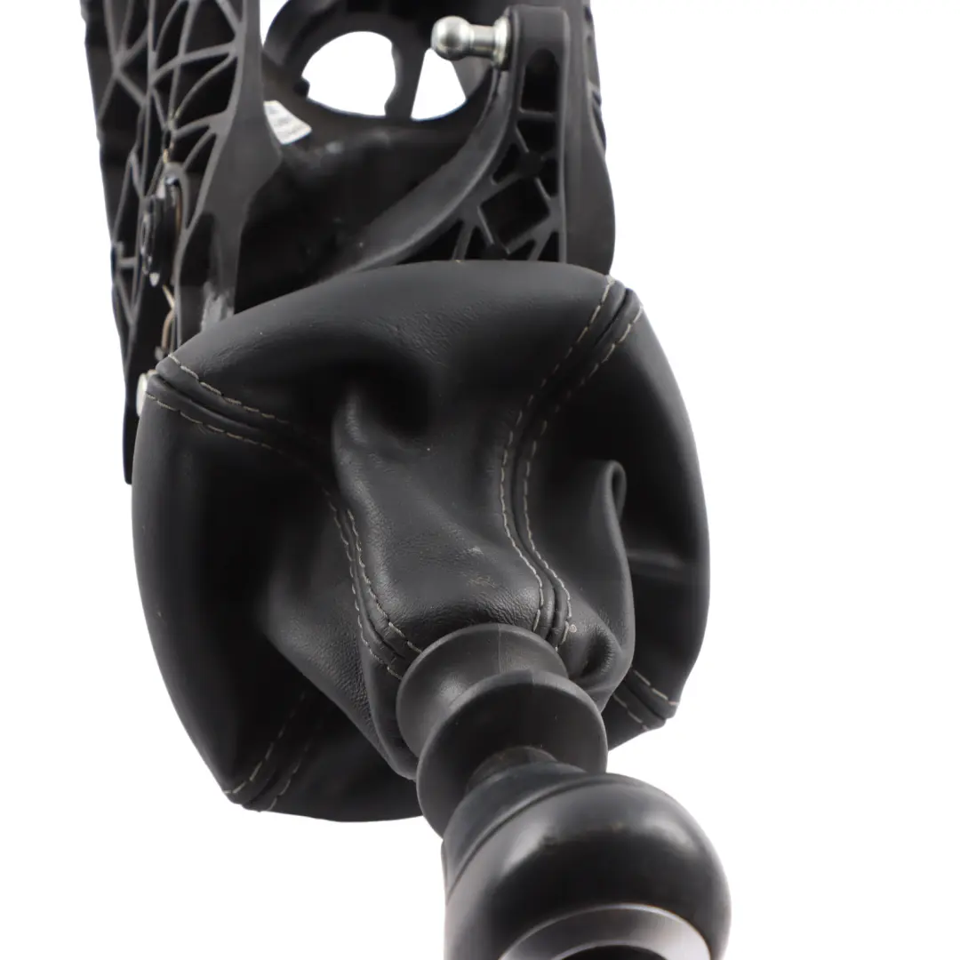 Schalthebel Wählhebelknopf 6-Gang Abdeckung für Mercedes Vito W447 mit Teilenummer A4472601600 Mercedes Vito W447 Schalthebel Wählhebelknopf 6-Gang Abdeckung - SKU A4472601600 - Teilenummer A4472601600