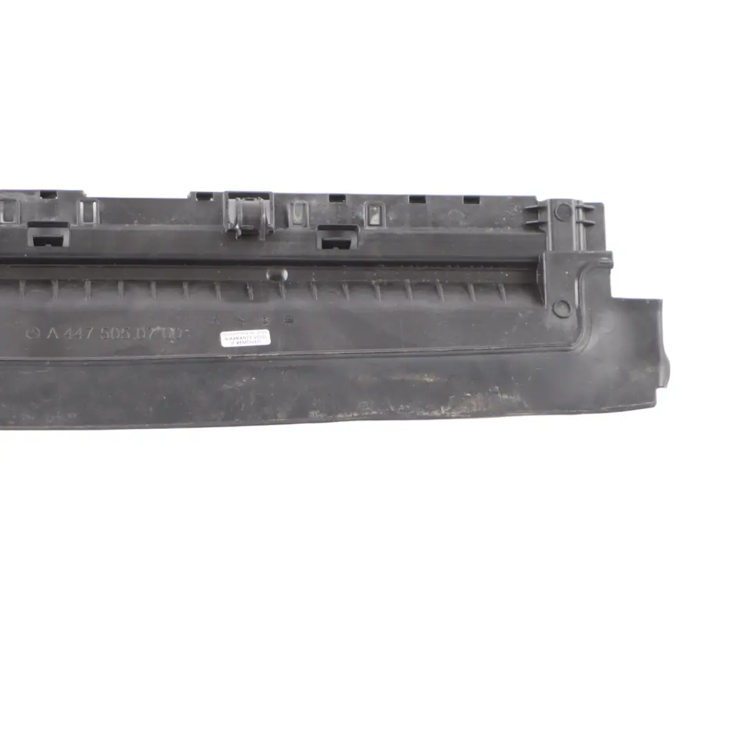 Mercedes Vito W447 Diesel Conducto Aire Radiador Delantero Inferior - SKU A4475050700 - Número de pieza A4475050700