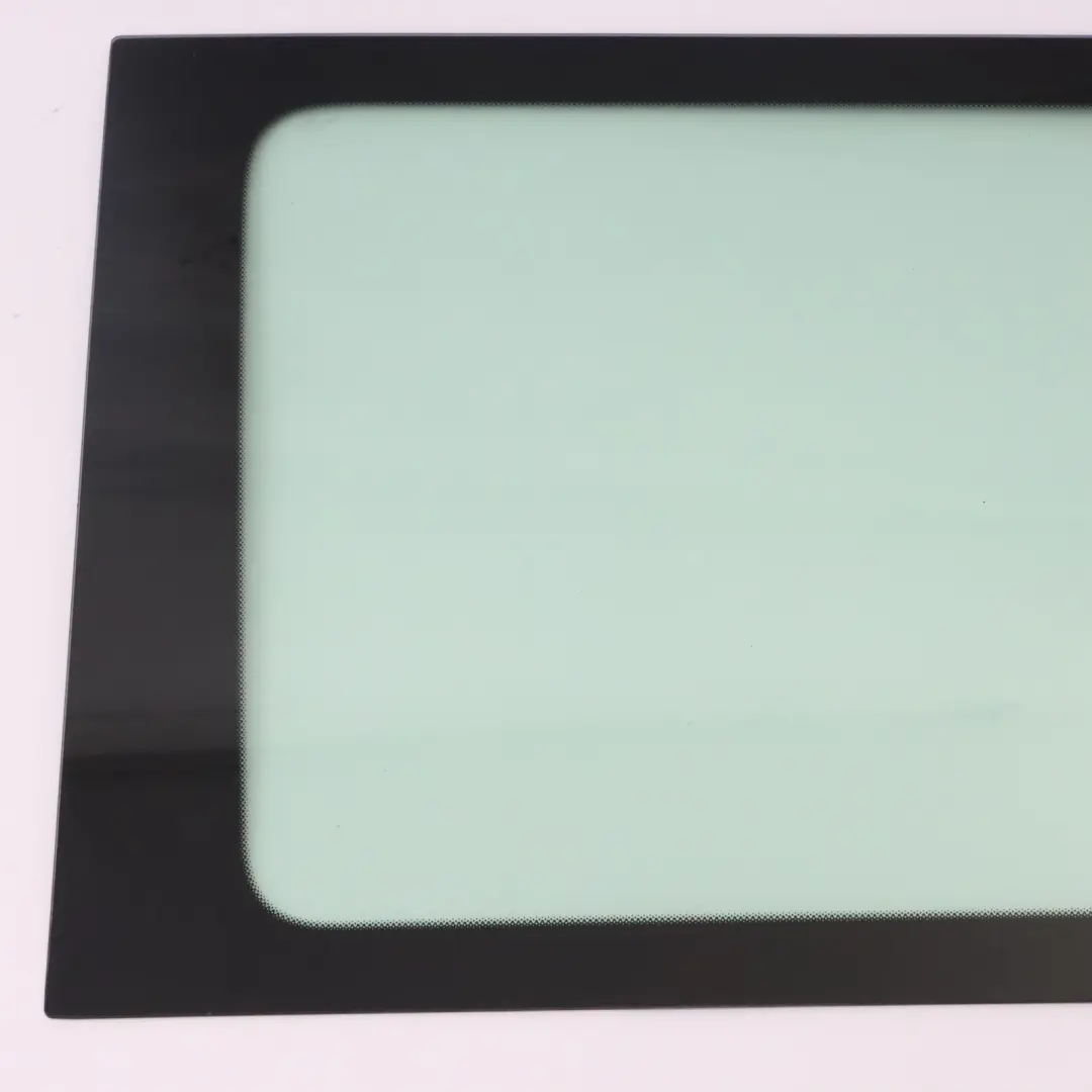 Ventana Lateral Izquierda Cristal Fijo AS2 para Mercedes W447 con número de pieza A4476732605 Mercedes W447 Ventana Lateral Izquierda Cristal Fijo AS2 - SKU A4476732605 - Número de pieza A4476732605