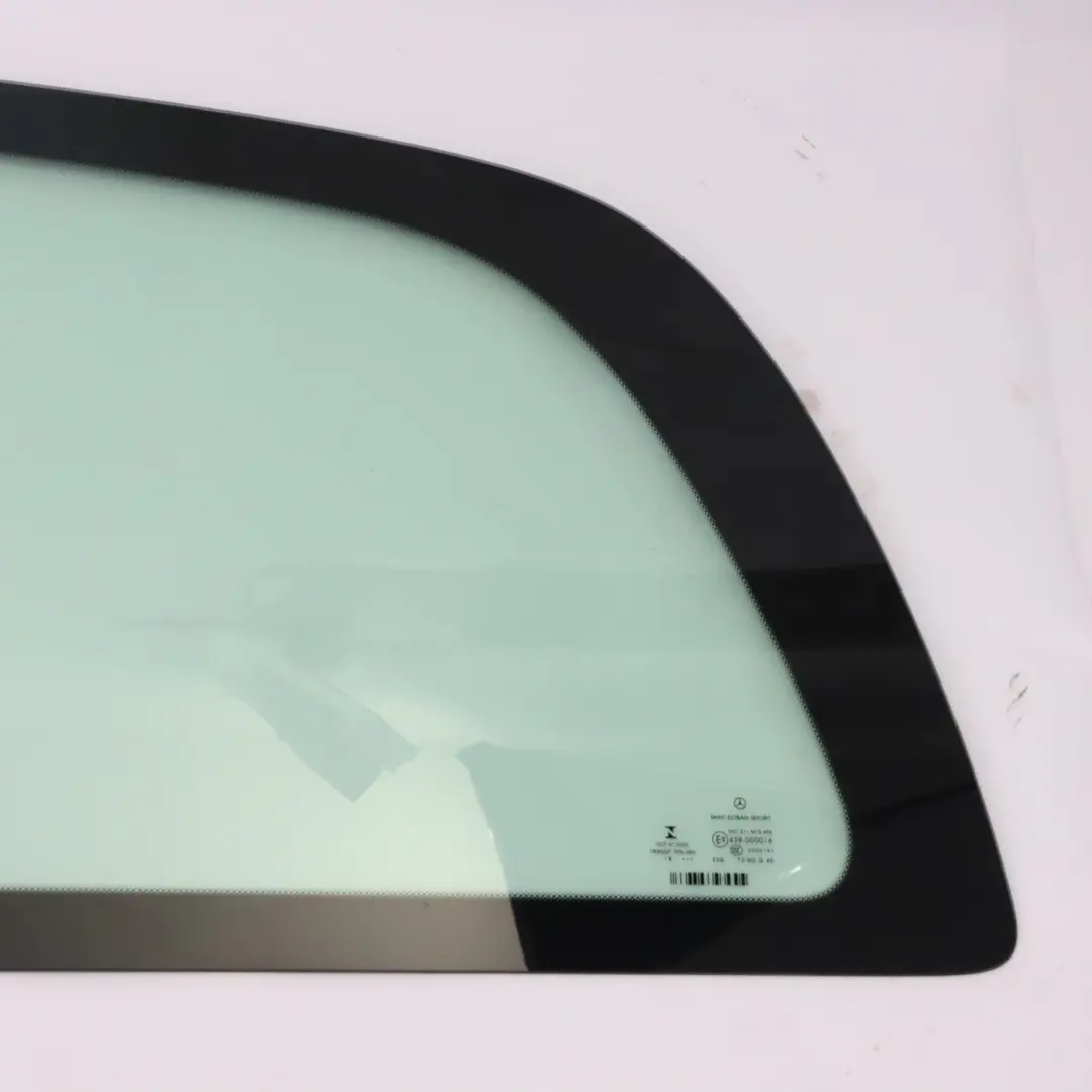 Side Window Pane Left N/S Glass Fixed AS2 to Mercedes W447 with Part number A4476732605 Mercedes W447 Side Window Pane Left N/S Glass Fixed AS2 - SKU A4476732605 - Part number A4476732605