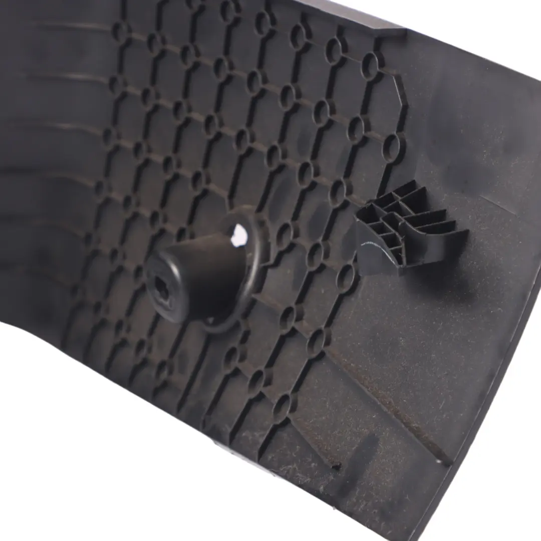 Mittelkonsole Trim Abdeckung Zigarettenanzünder Panel für Mercedes W447 mit Teilenummer A4476800131 Mercedes W447 Mittelkonsole Trim Abdeckung Zigarettenanzünder Panel - SKU A4476800131 - Teilenummer A4476800131