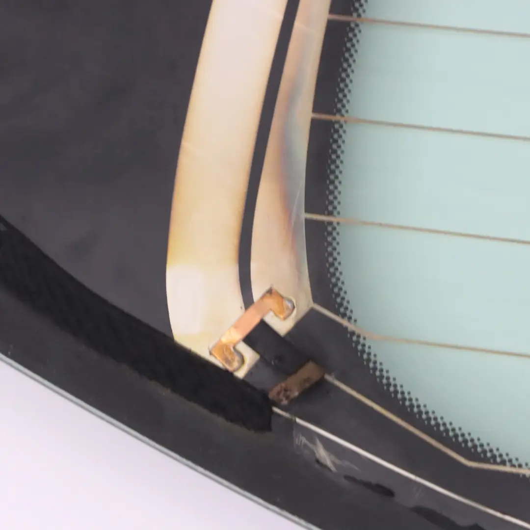 Window Glass Pane Heat Isolation AS2 to Mercedes W447 Rear Tailgate with Part number A4477450210 Mercedes W447 Rear Tailgate Window Glass Pane Heat Isolation AS2 - SKU A4477450210 - Part number A4477450210