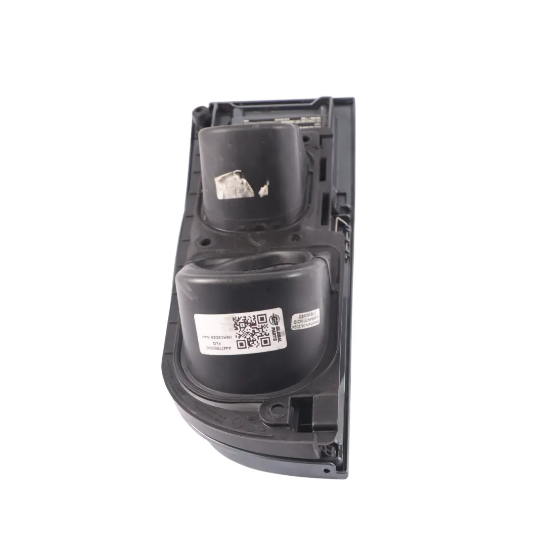 Kraftstoff Klappe Tank Deckel Flint Grau 368 für Mercedes W447 Diesel mit Teilenummer A4477500000 Mercedes W447 Diesel Kraftstoff Klappe Tank Deckel Flint Grau 368 - SKU A4477500000-FLG - Teilenummer A4477500000