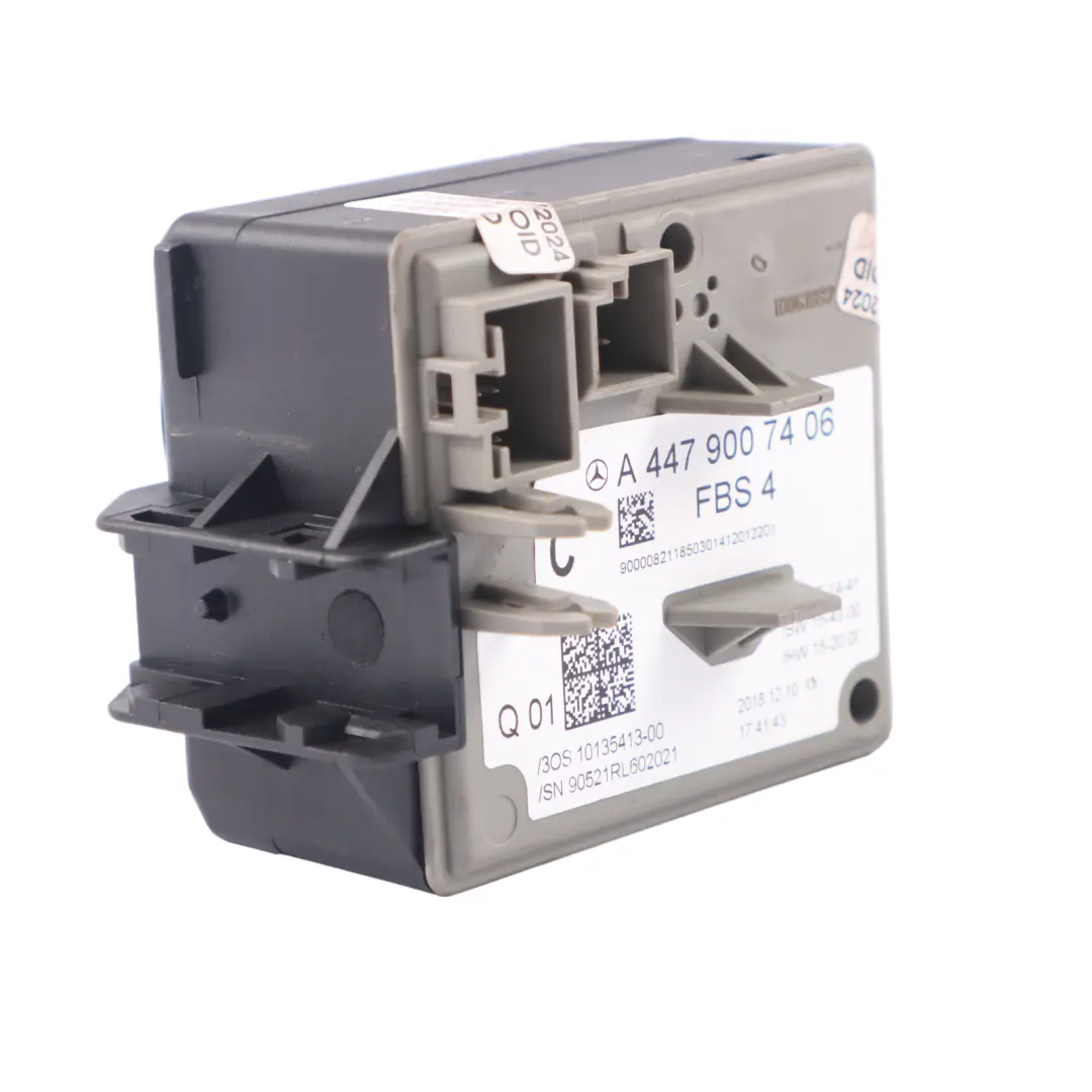 Mercedes W447 Módulo del Interruptor de Encendido Unidad de Control - SKU A4479007406 - Número de pieza A4479007406