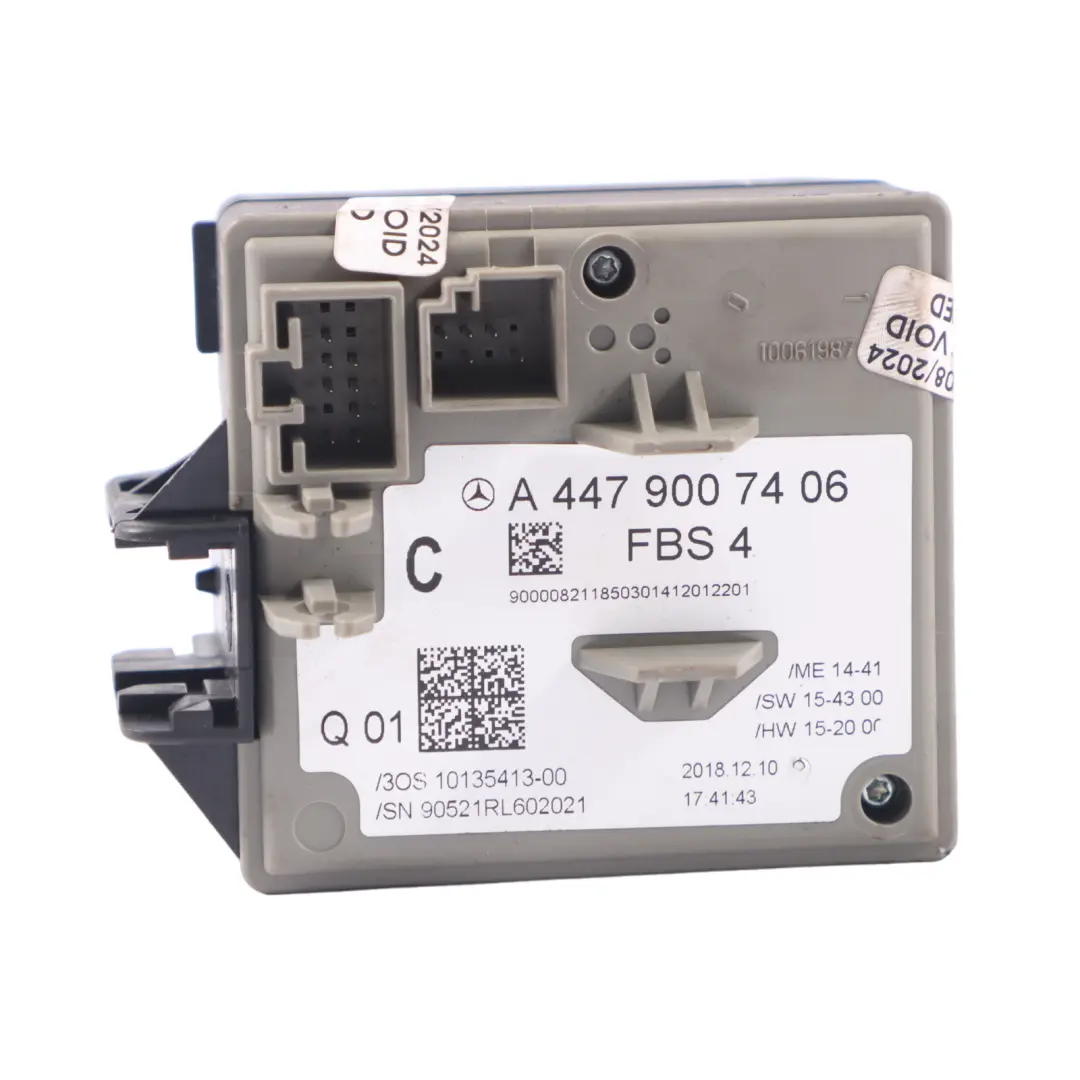 Modulo Interruttore Accensione Unità di Controllo per Mercedes W447 con numero di parte A4479007406 Mercedes W447 Modulo Interruttore Accensione Unità di Controllo - SKU A4479007406 - Numero di parte A4479007406