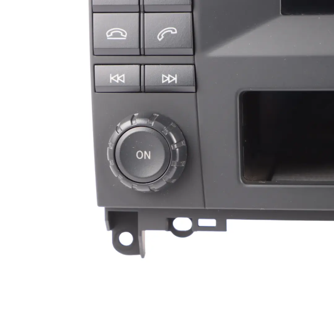 Radio CD Player Stereo Navi Media Head Unit to Mercedes W447 with Part number A4479008905 Mercedes W447 Radio CD Player Stereo Navi Media Head Unit - SKU A4479008905 - Part number A4479008905
