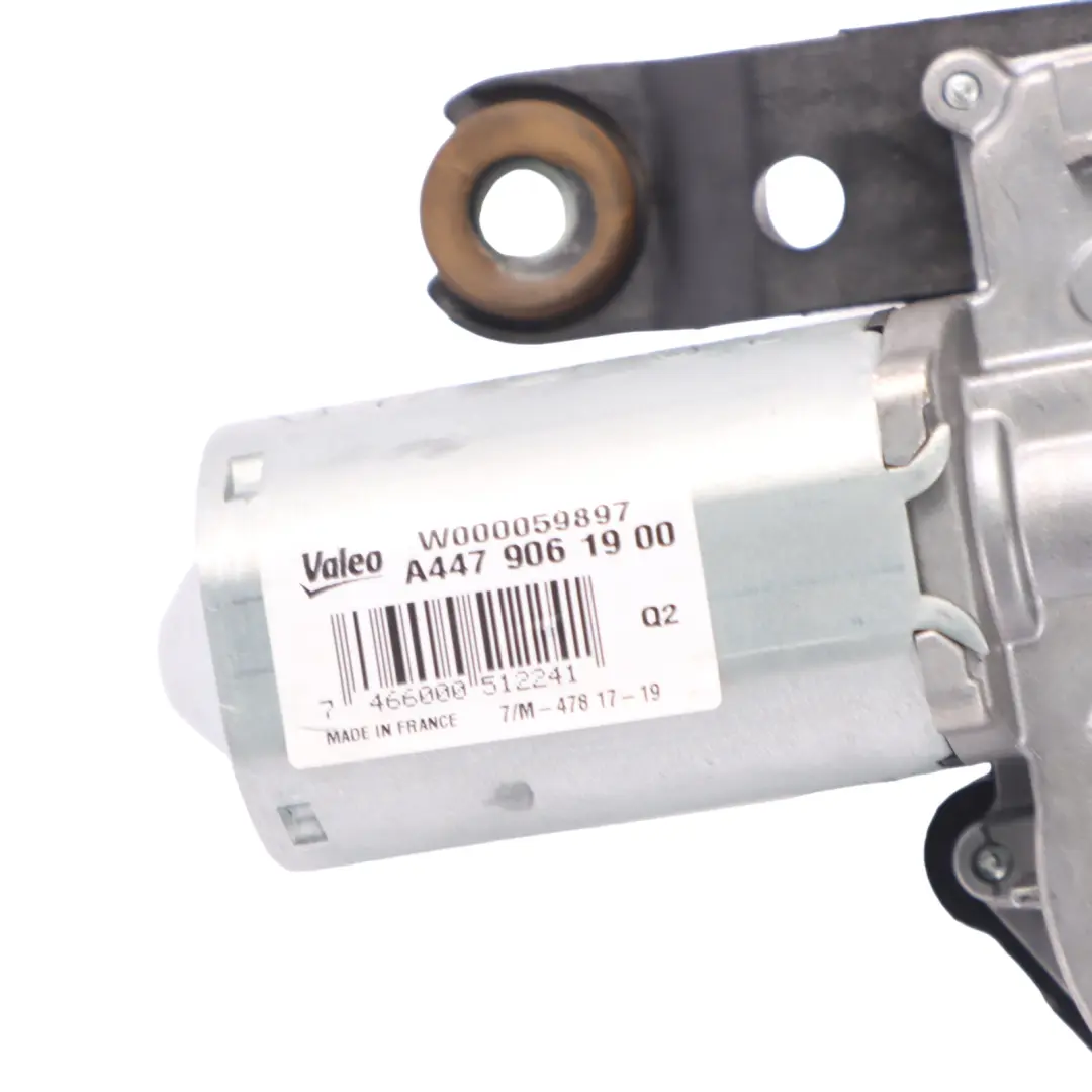 Limpiaparabrisas Trasero Mercedes W447 Tapa Maletero Portón para Motor con número de pieza A4479061900 Motor Limpiaparabrisas Trasero Mercedes W447 Tapa Maletero Portón - SKU A4479061900 - Número de pieza A4479061900