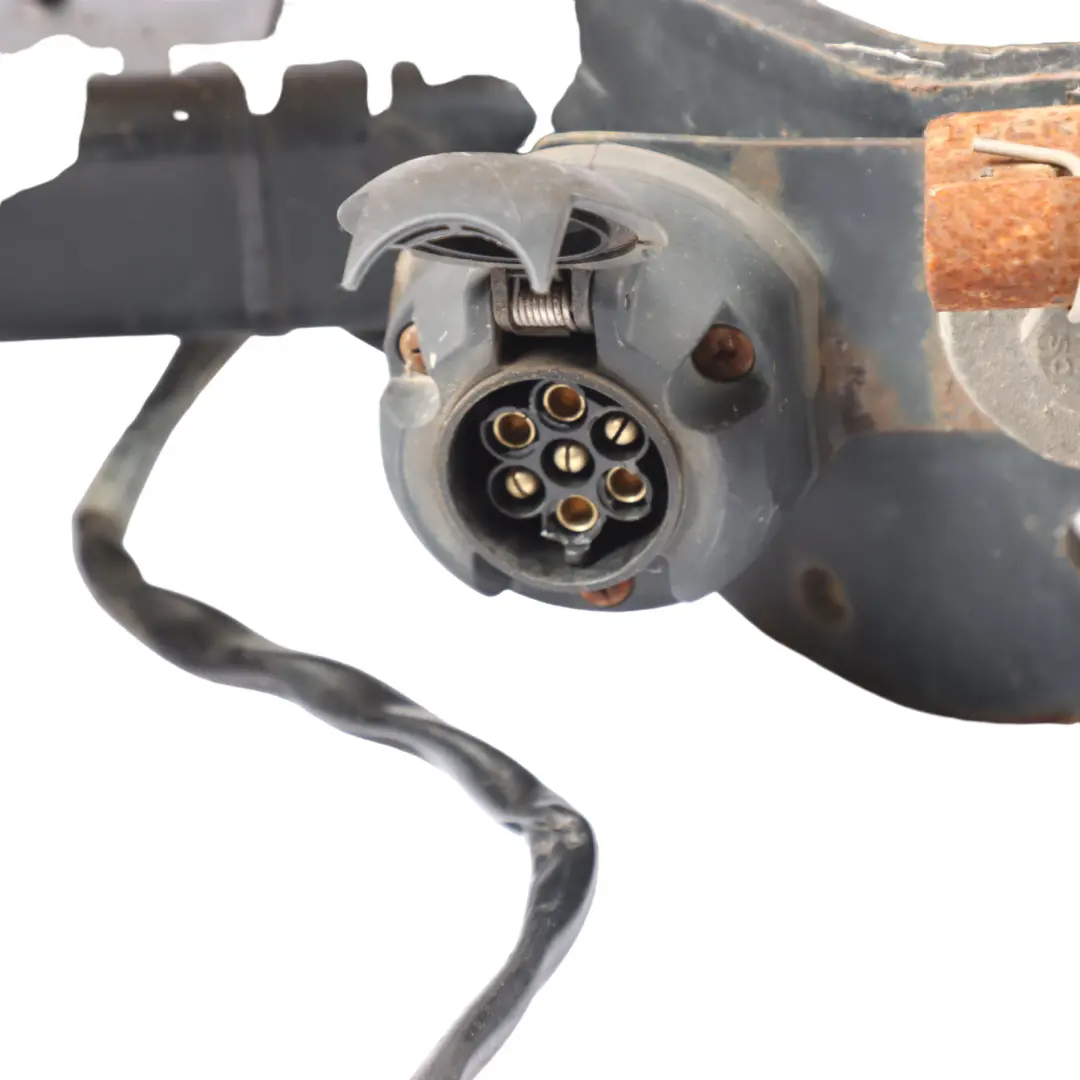 W907 Rear Bumper safe-T-Step Bar Chassis Bradley Tow Bar to Mercedes Sprinter with Part number A50-X Mercedes Sprinter W907 Rear Bumper safe-T-Step Bar Chassis Bradley Tow Bar - SKU A50-X-1 - Part number A50-X