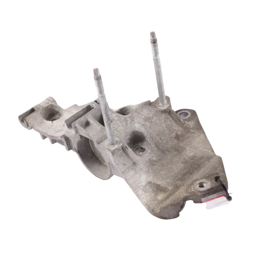 Mercedes W415 OM607 Alternatore Motore Supporto Staffa - SKU A6071550235 - Numero di parte A6071550235