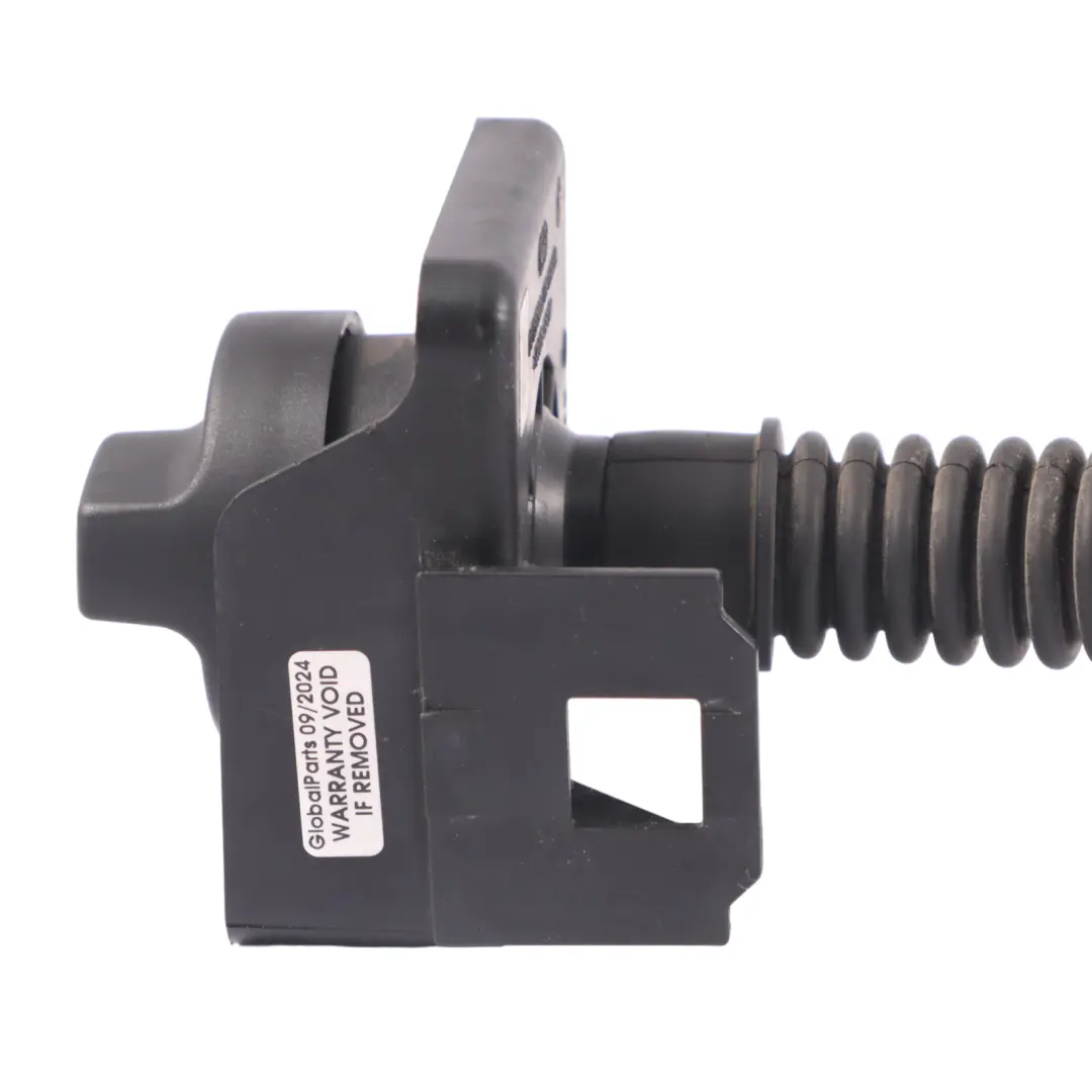 OM622 motor Kraftstoff Einfüll Stutzen Rohr für Mercedes Vito W447 mit Teilenummer A6220103900 Mercedes Vito W447 OM622 motor Kraftstoff Einfüll Stutzen Rohr - SKU A6220103900 - Teilenummer A6220103900