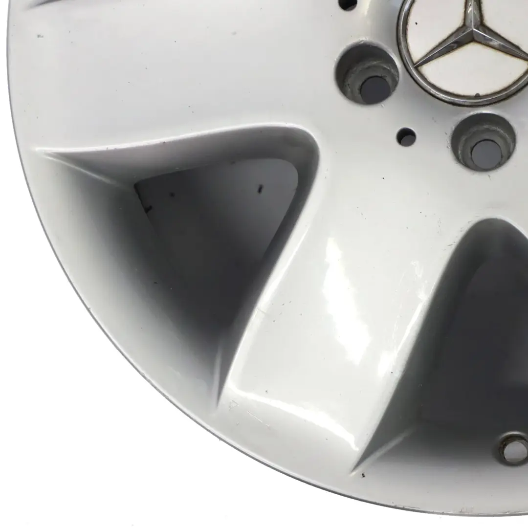 Mercedes Vito W639 jante alliage argent 17" 7J ET:56 - SKU A6394011902-2 - Numéro de pièce A6394011902