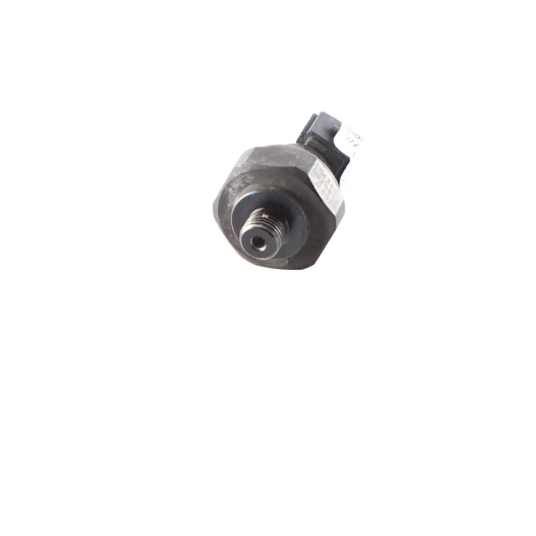 W901 Vito W639 Sensore Pressione Aria Condizionata per Mercedes Sprinter con numero di parte A6395420818 Mercedes Sprinter W901 Vito W639 Sensore Pressione Aria Condizionata - SKU A6395420818 - Numero di parte A6395420818