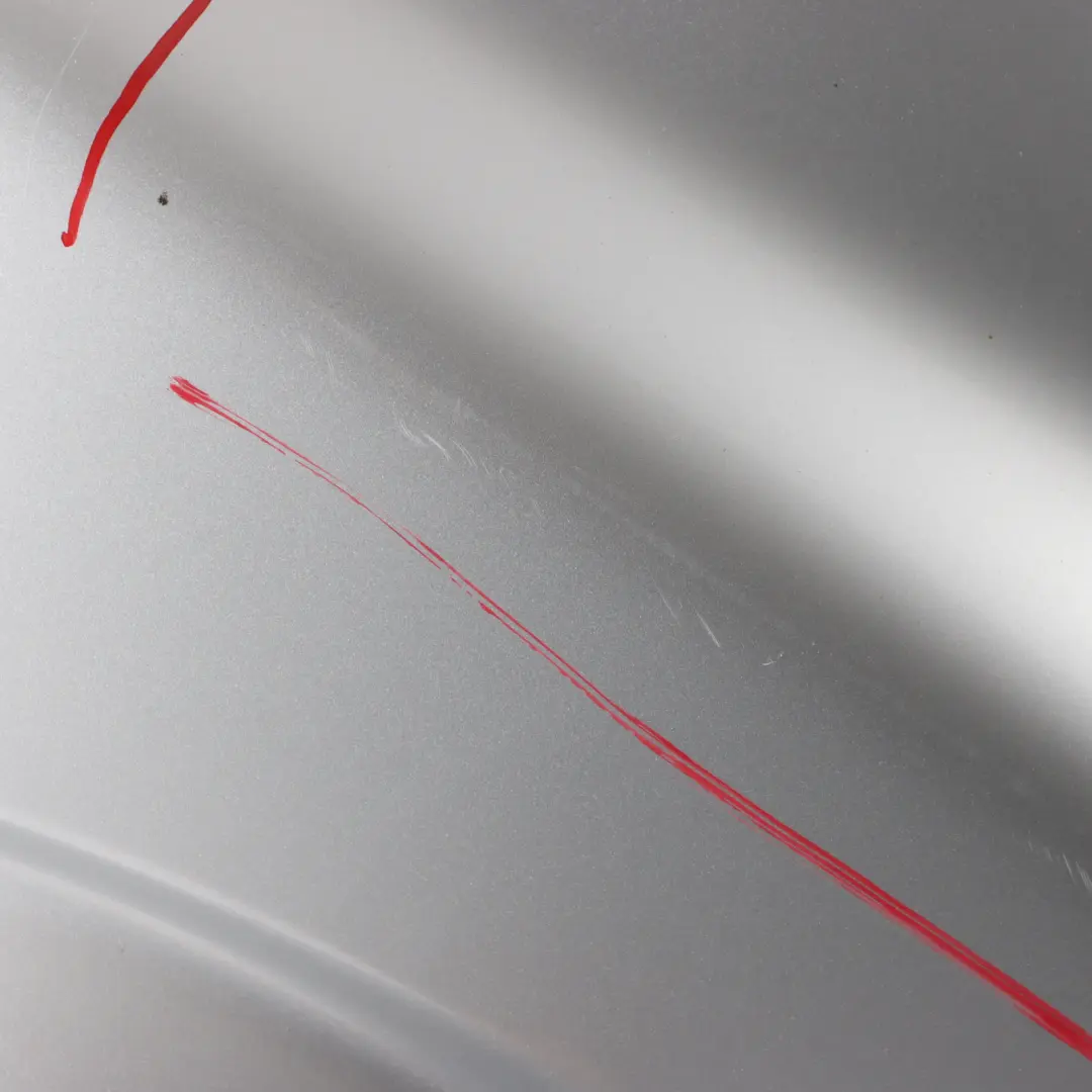 Kotflügel vorne rechts Fender Brillant Silber - 9744 für Mercedes Vito W639 mit Teilenummer A6396305207 Mercedes Vito W639 Kotflügel vorne rechts Fender Brillant Silber - 9744 - SKU A6396305207-BRS1 - Teilenummer A6396305207