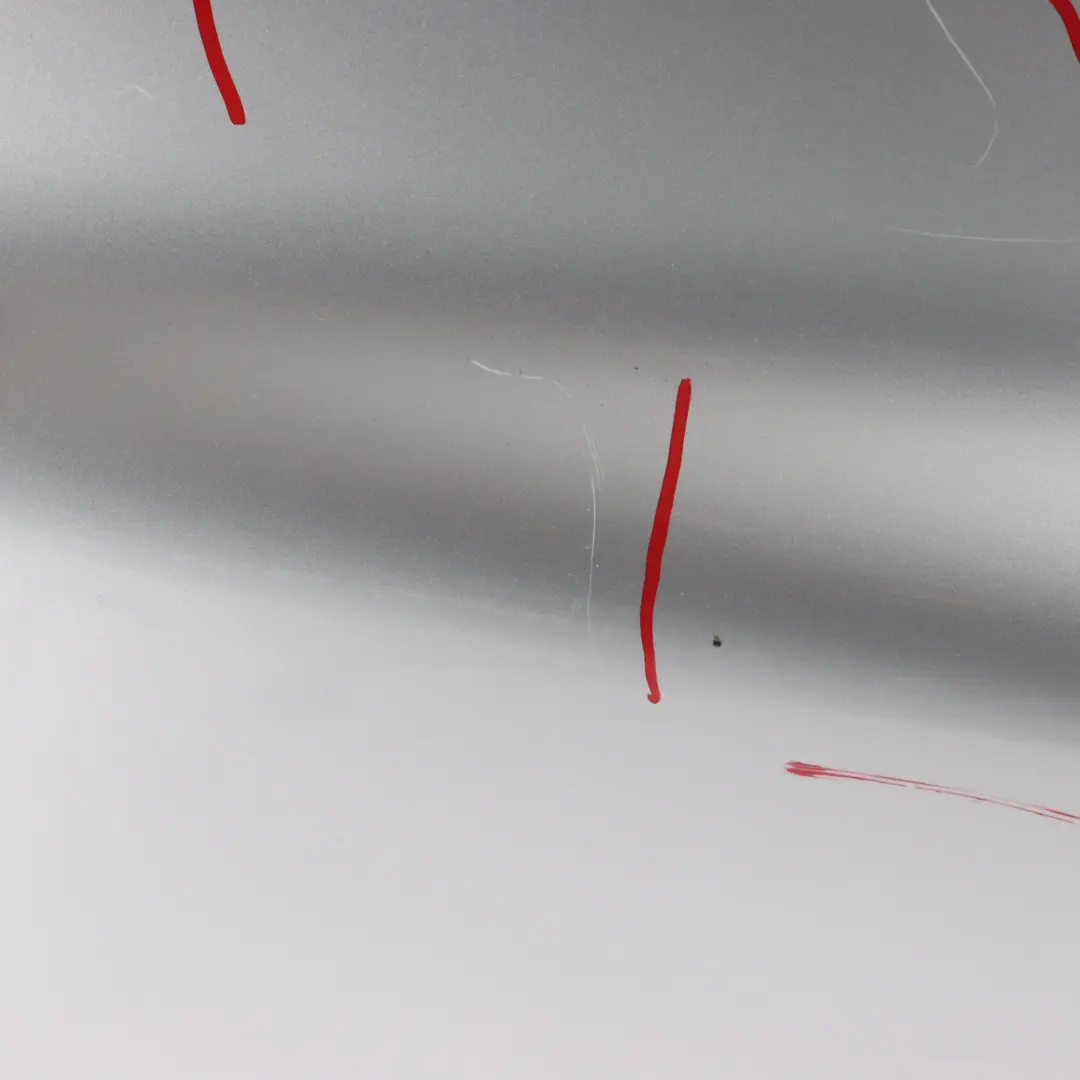 Kotflügel vorne rechts Fender Brillant Silber - 9744 für Mercedes Vito W639 mit Teilenummer A6396305207 Mercedes Vito W639 Kotflügel vorne rechts Fender Brillant Silber - 9744 - SKU A6396305207-BRS1 - Teilenummer A6396305207