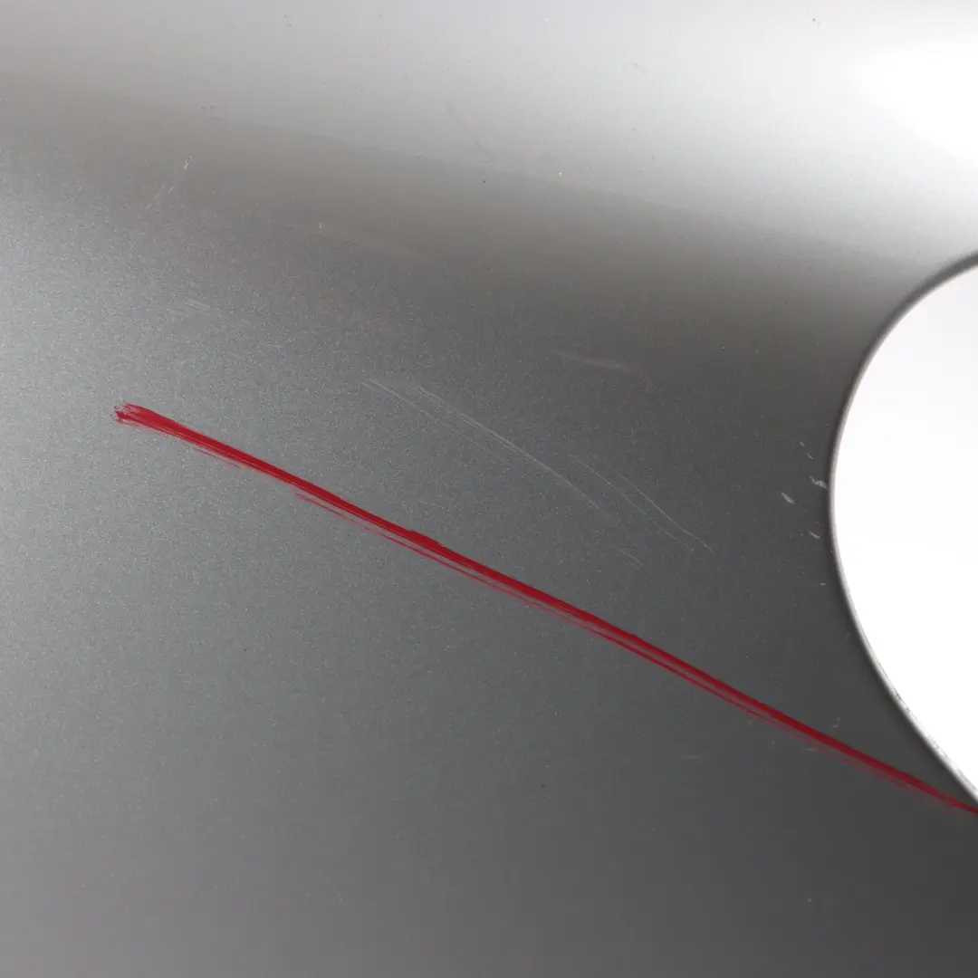 Kotflügel vorne rechts Fender Brillant Silber - 9744 für Mercedes Vito W639 mit Teilenummer A6396305207 Mercedes Vito W639 Kotflügel vorne rechts Fender Brillant Silber - 9744 - SKU A6396305207-BRS1 - Teilenummer A6396305207