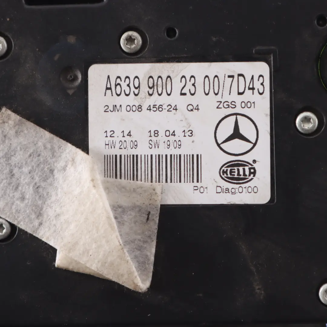 Mercedes Vito W639 Luce Interno Pannello Lampada Anteriore Grigio - SKU A6399002300 - Numero di parte A6399002300