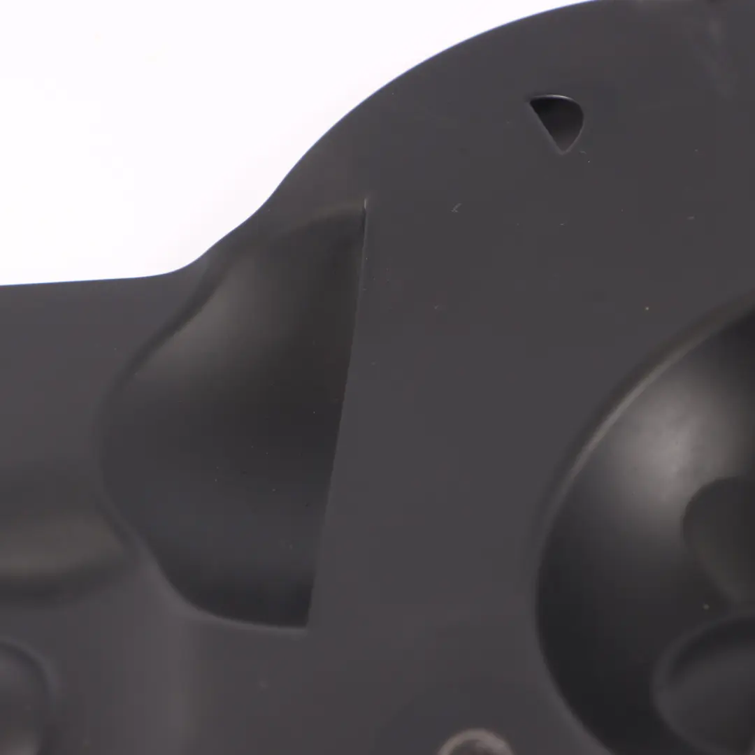 Panneau d'Insonorisation Capot Moteur OM642 pour Mercedes Vito W639 à propos du numéro de pièce A6420100667 Mercedes Vito W639 Panneau d'Insonorisation Capot Moteur OM642 - SKU A6420100667 - Numéro de pièce A6420100667